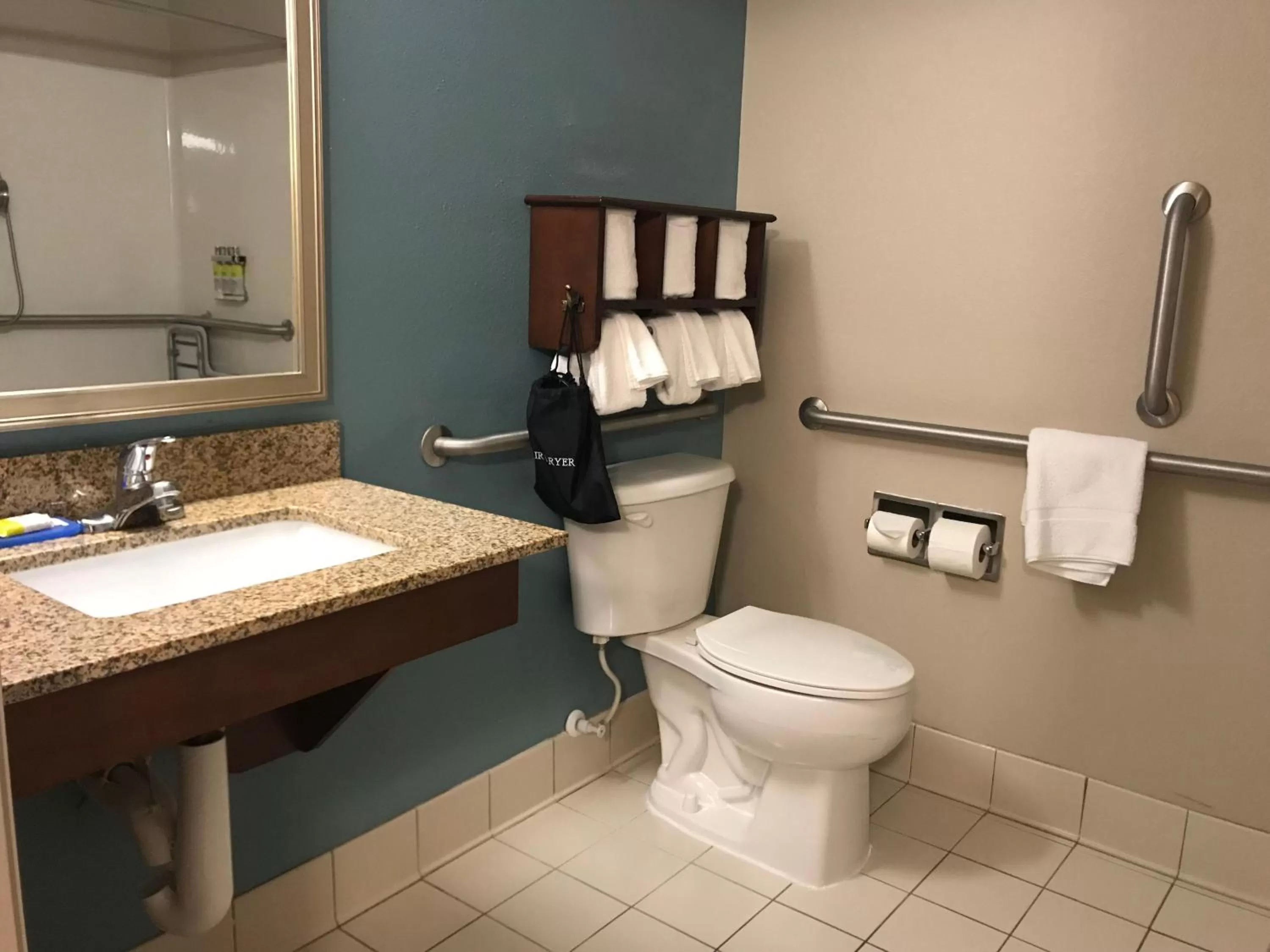 Double Room - Disability Access in Holiday Inn Express and Suites St. Cloud by IHG