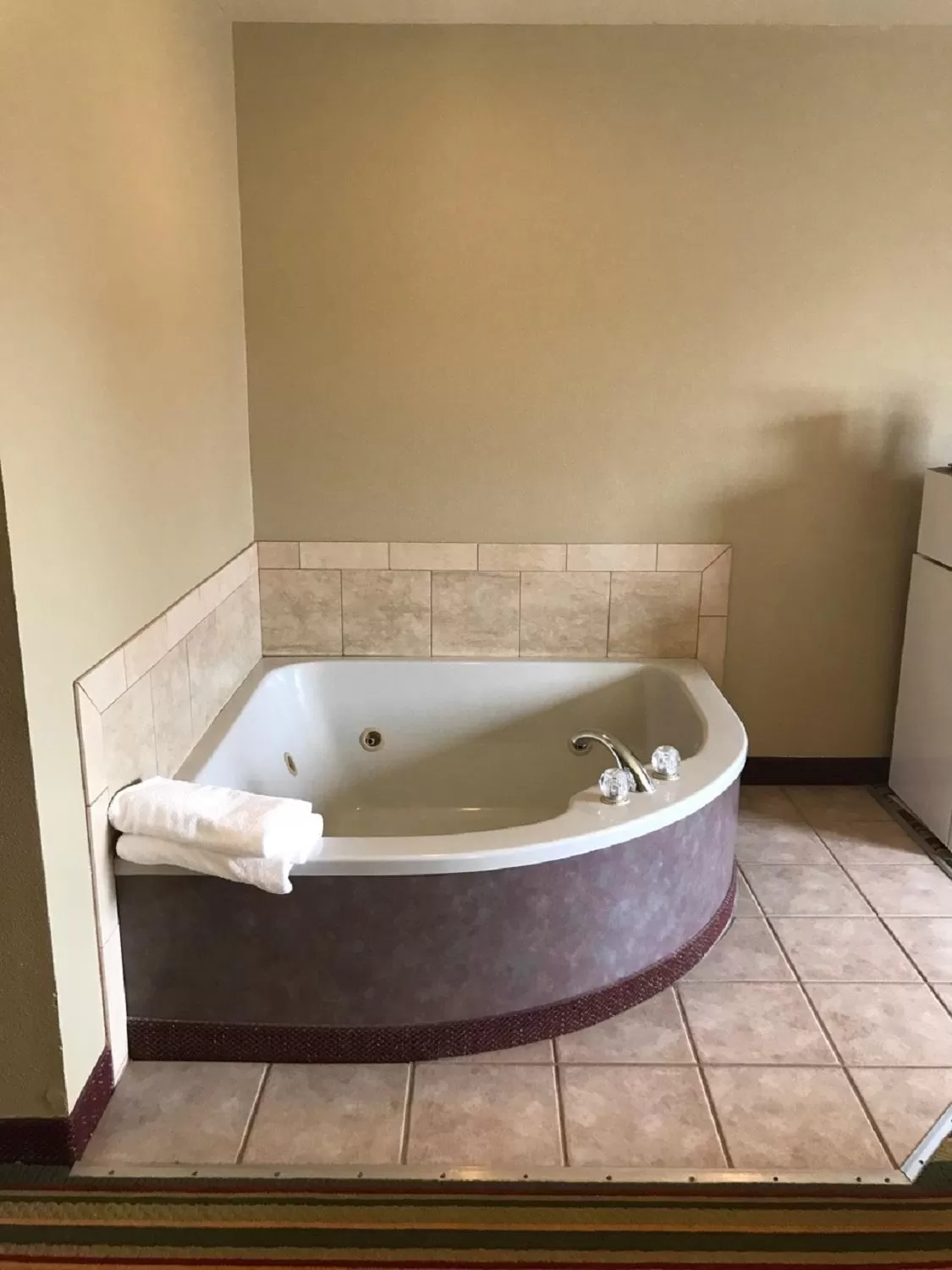 King Studio Suite - Non-Smoking in Super 8 by Wyndham Kremmling