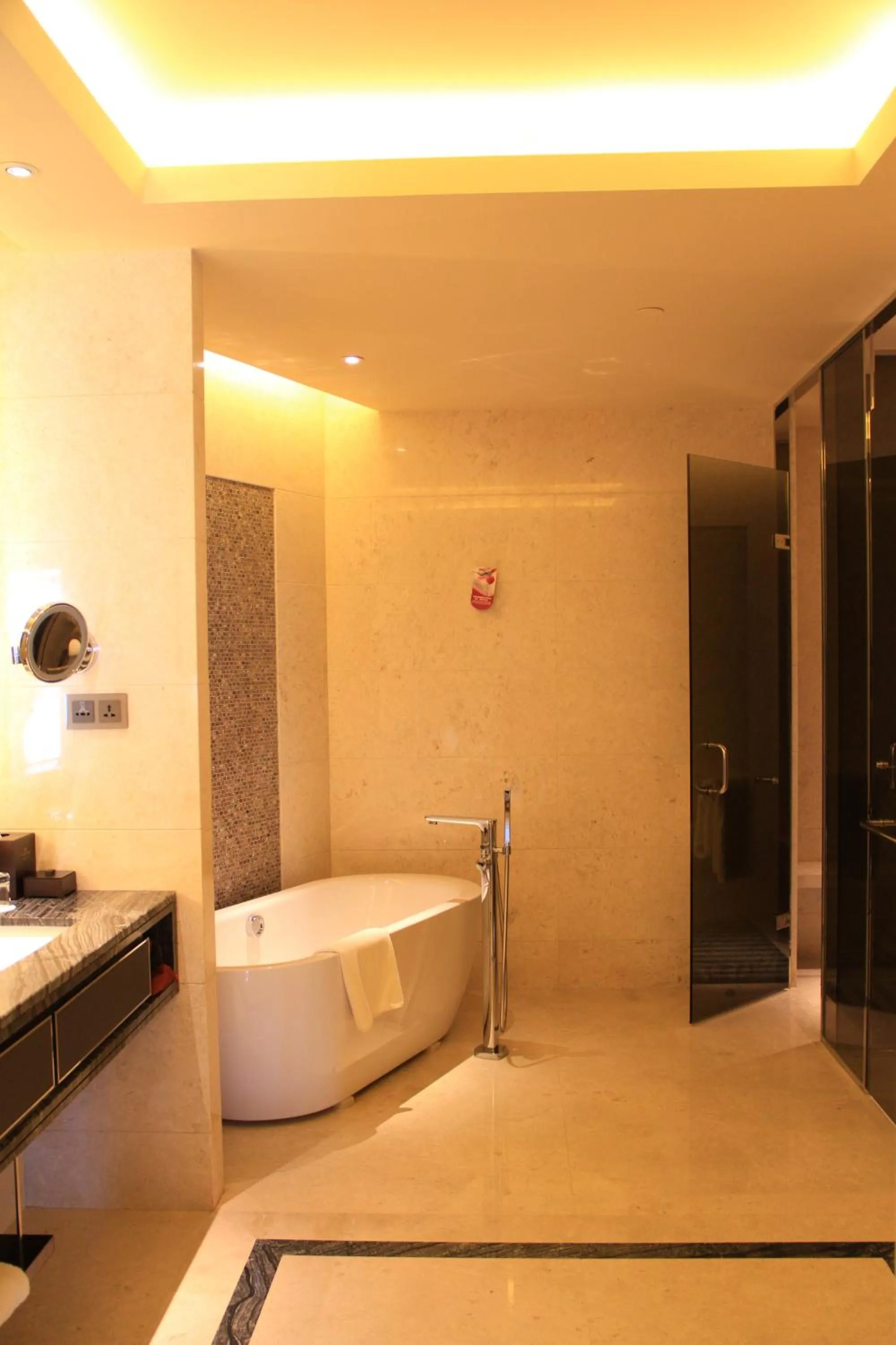 Standard Room in Crowne Plaza Tianjin Jinnan by IHG