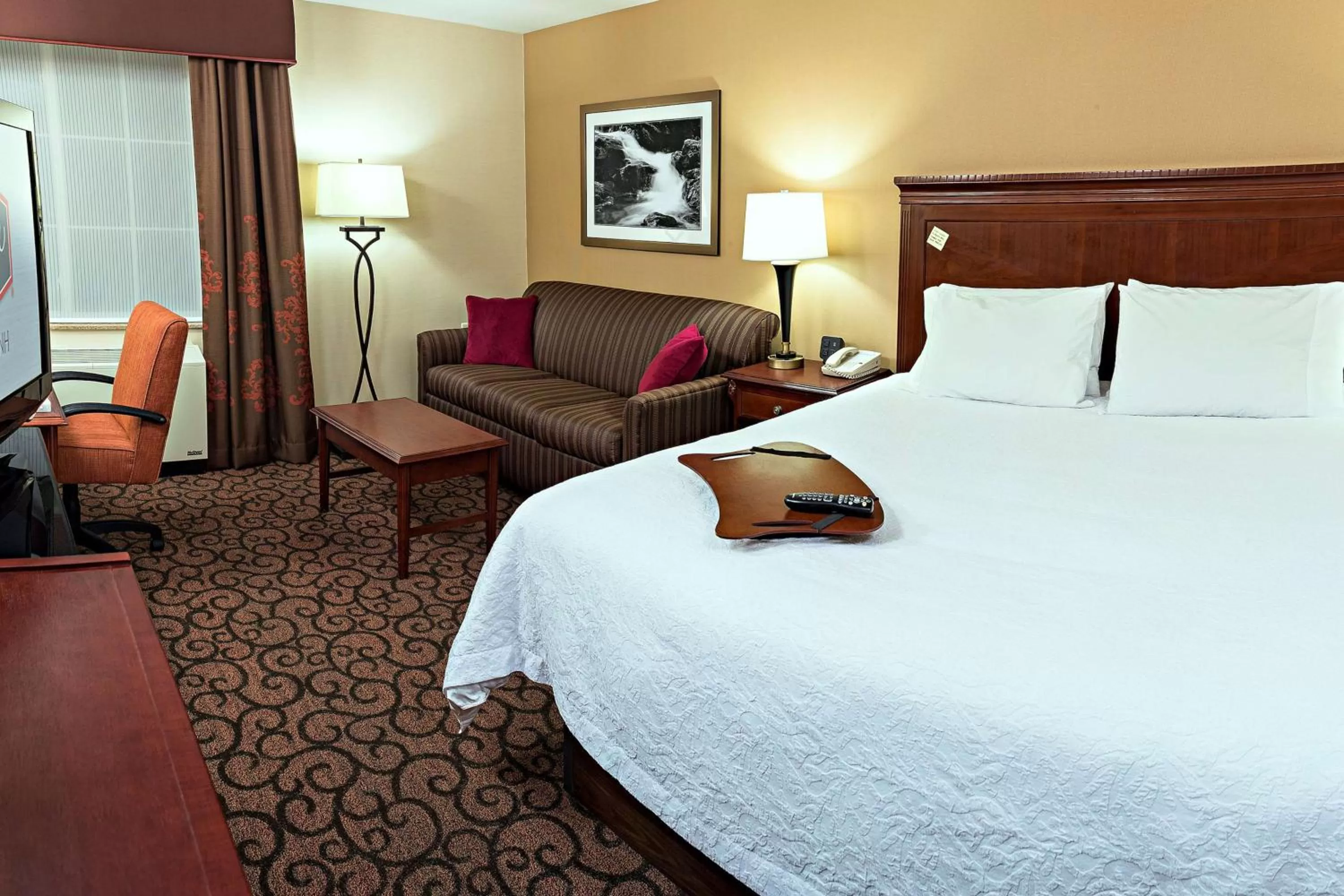 King Room with Sofa Bed - Non-Smoking in Hampton Inn Littleton