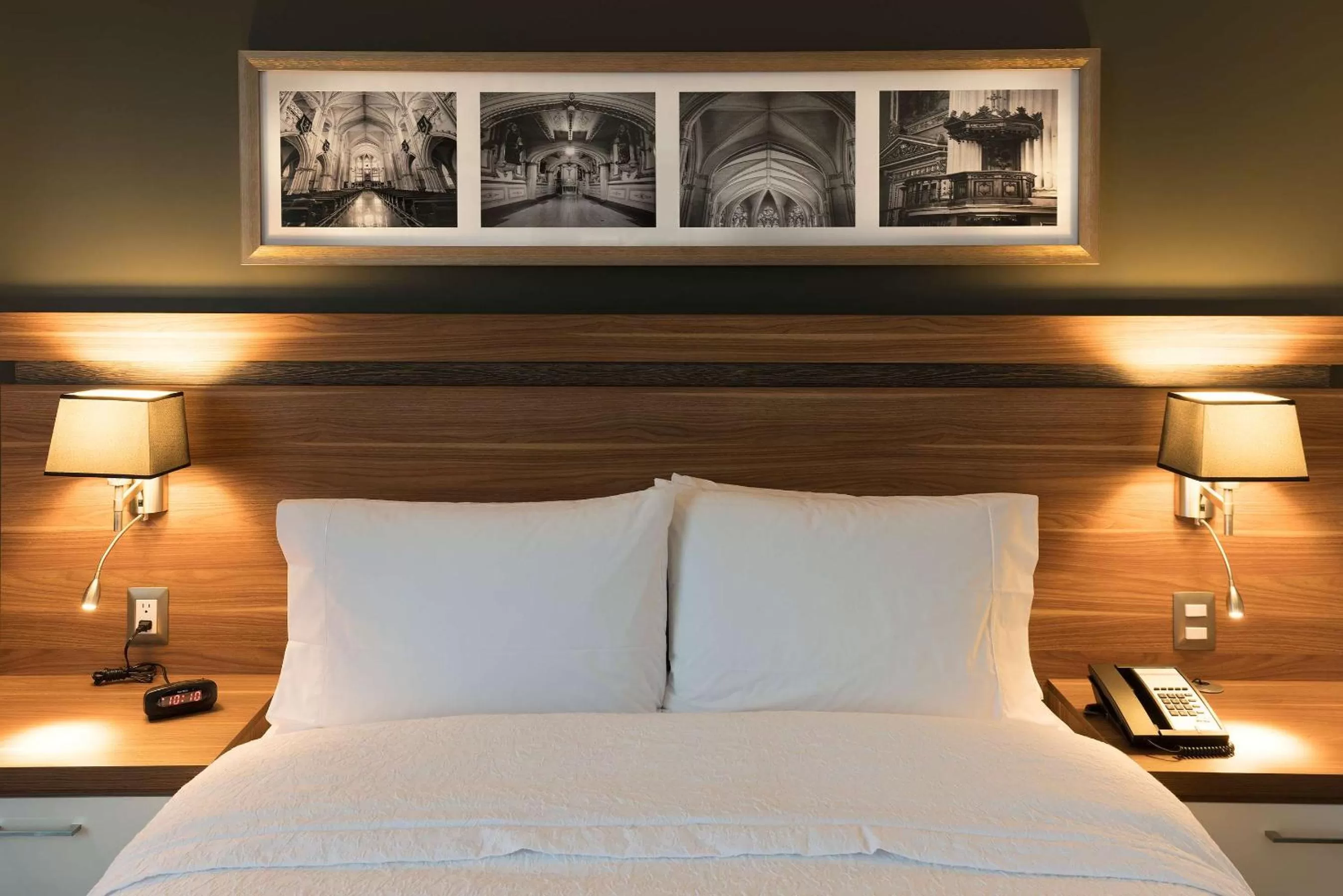 Queen Room - Mobility/Hearing Accessible in Hampton Inn by Hilton Leon