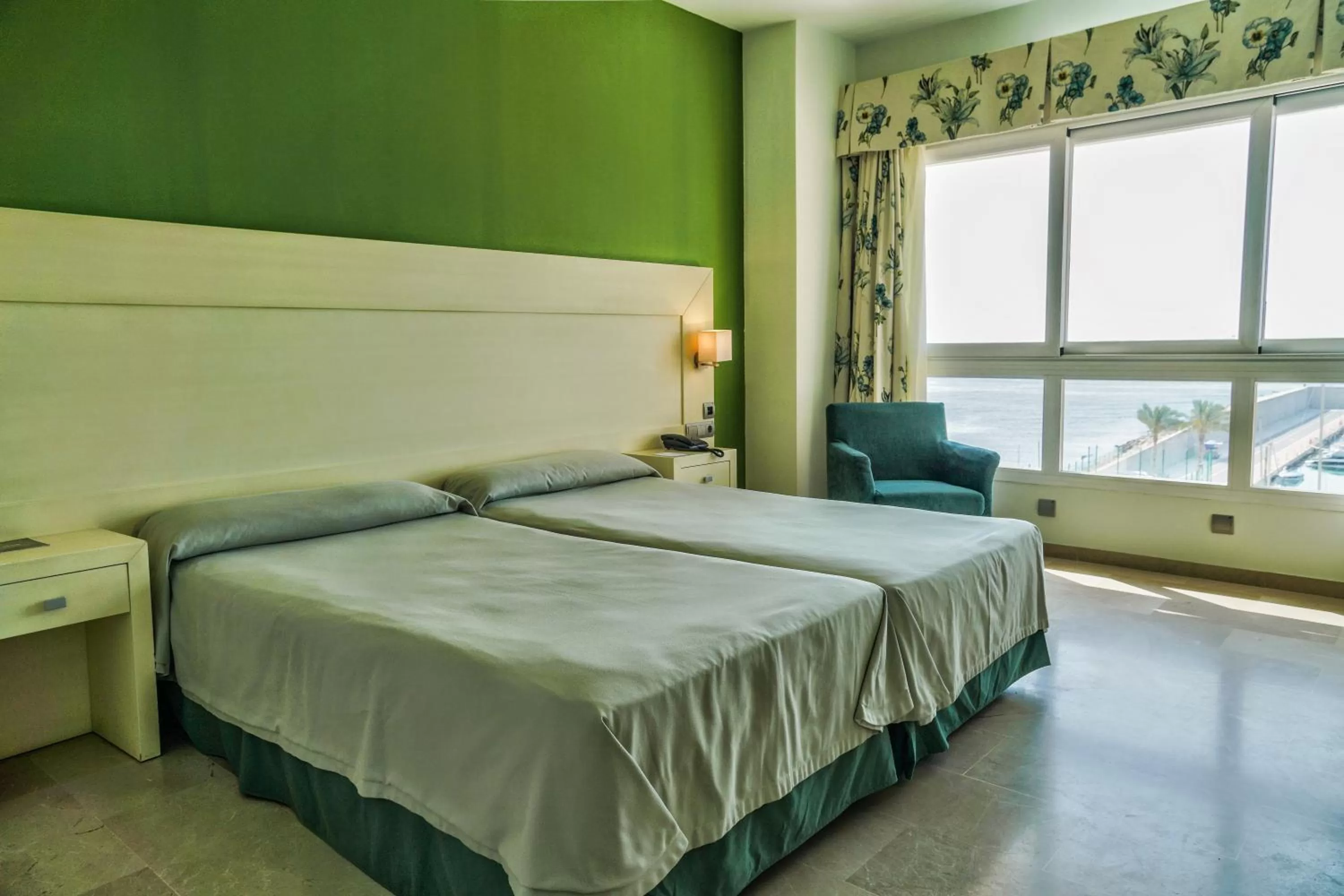 Twin Room with Sea View in Senator Águilas