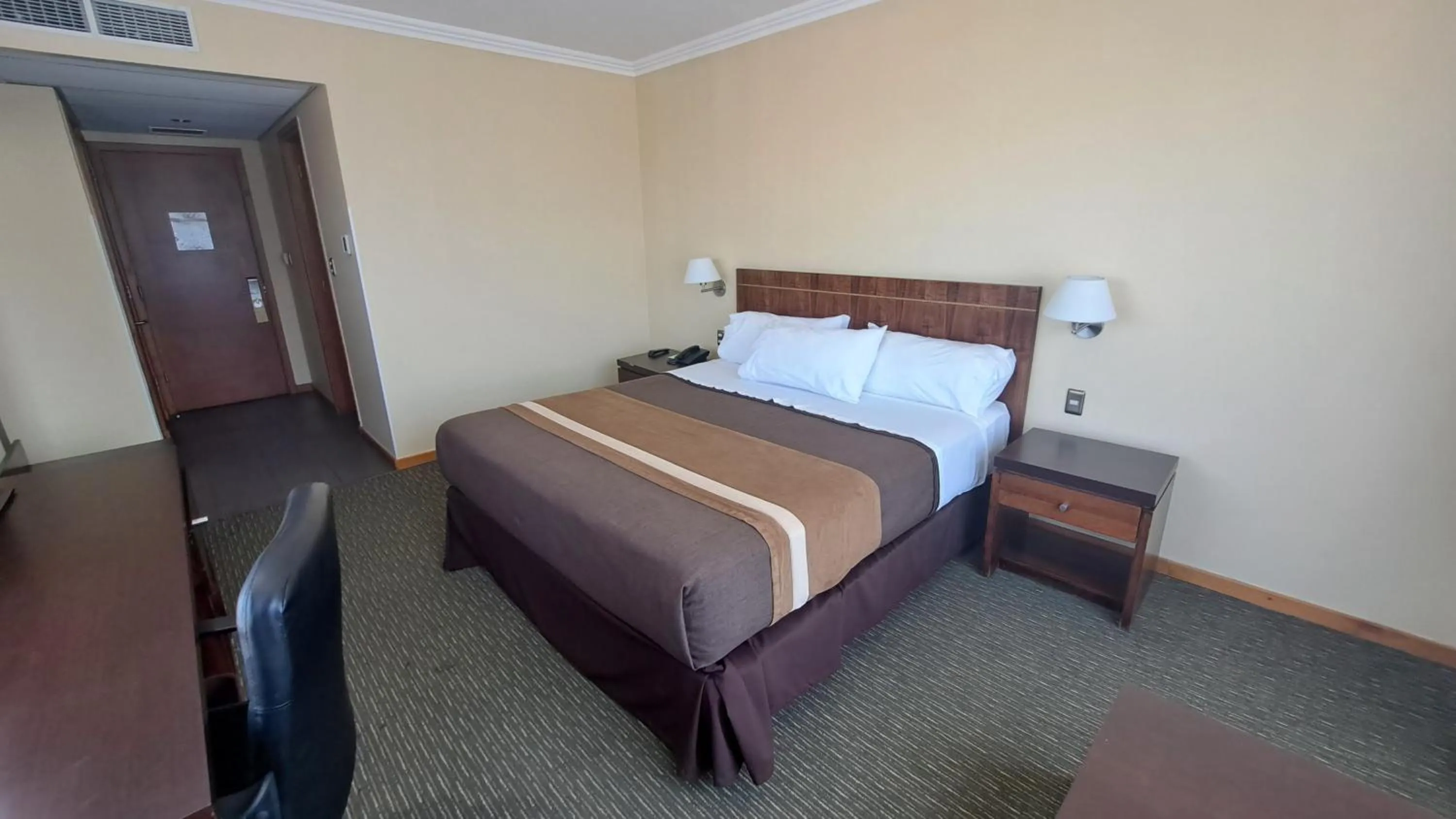 King Room - single occupancy in Hotel Diego de Almagro Temuco