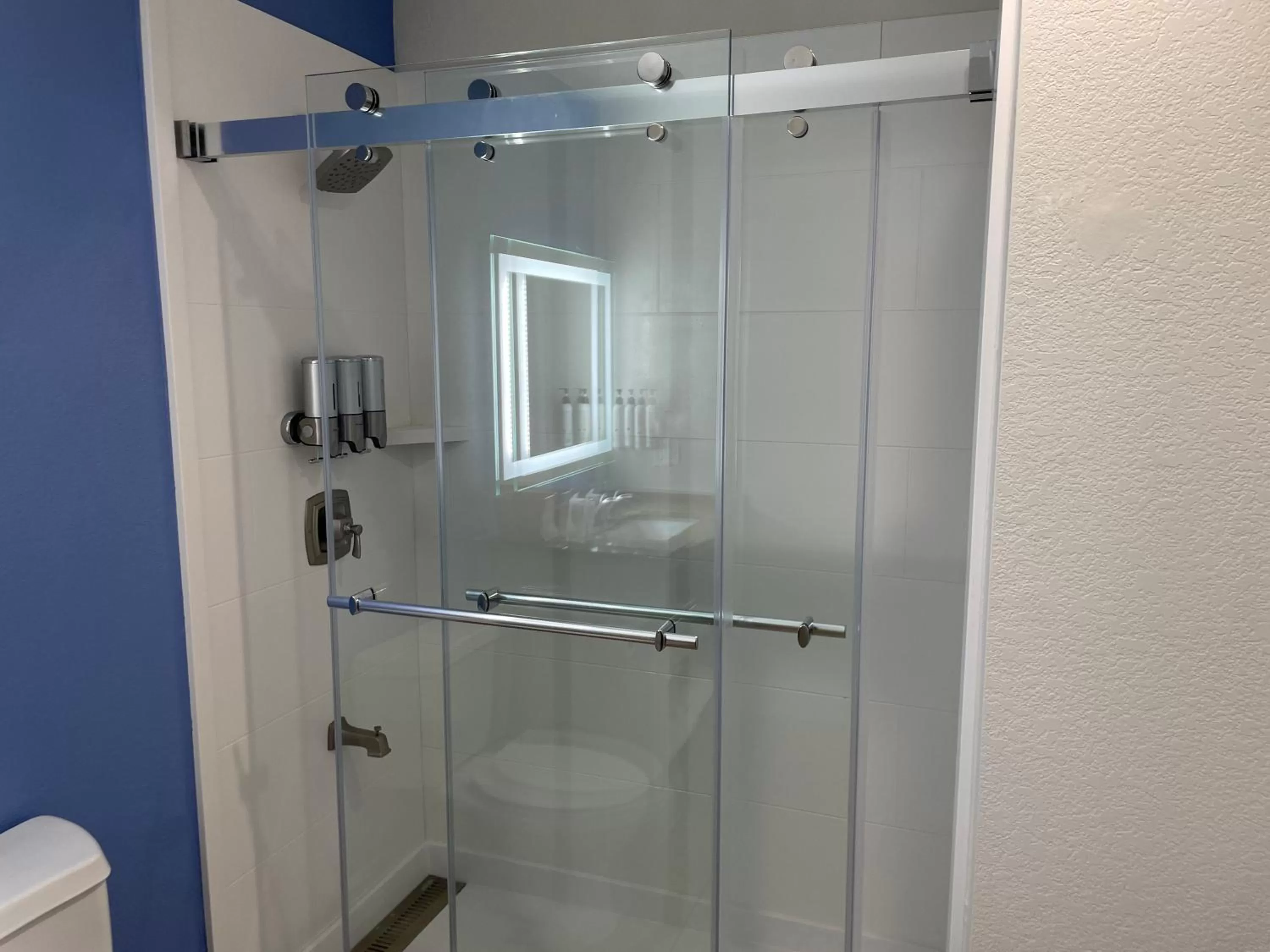 Standard Queen Room with Two Queen Beds in Hotel Solares