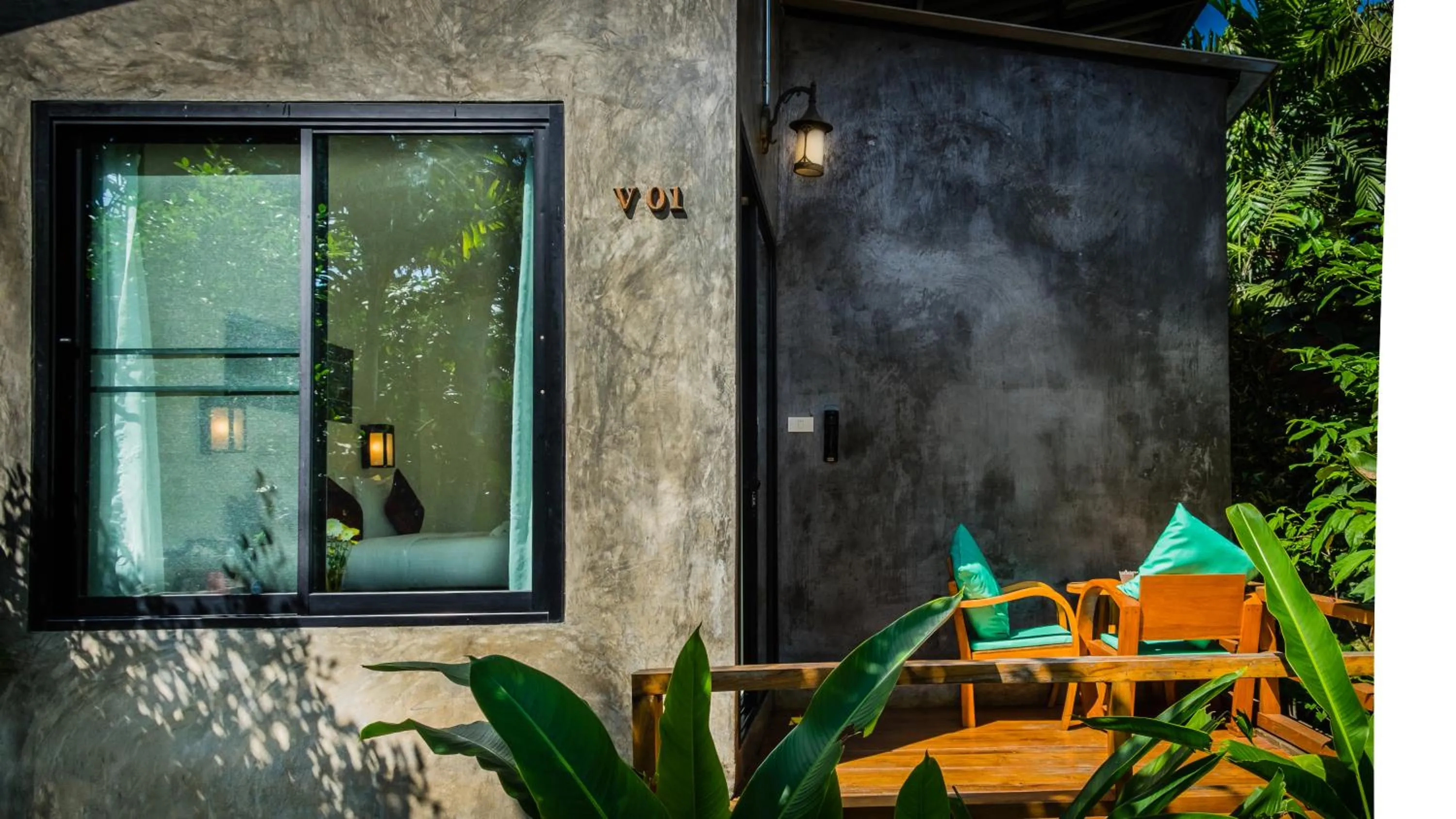 Double or Twin Room with Garden View in Family House @ Pai