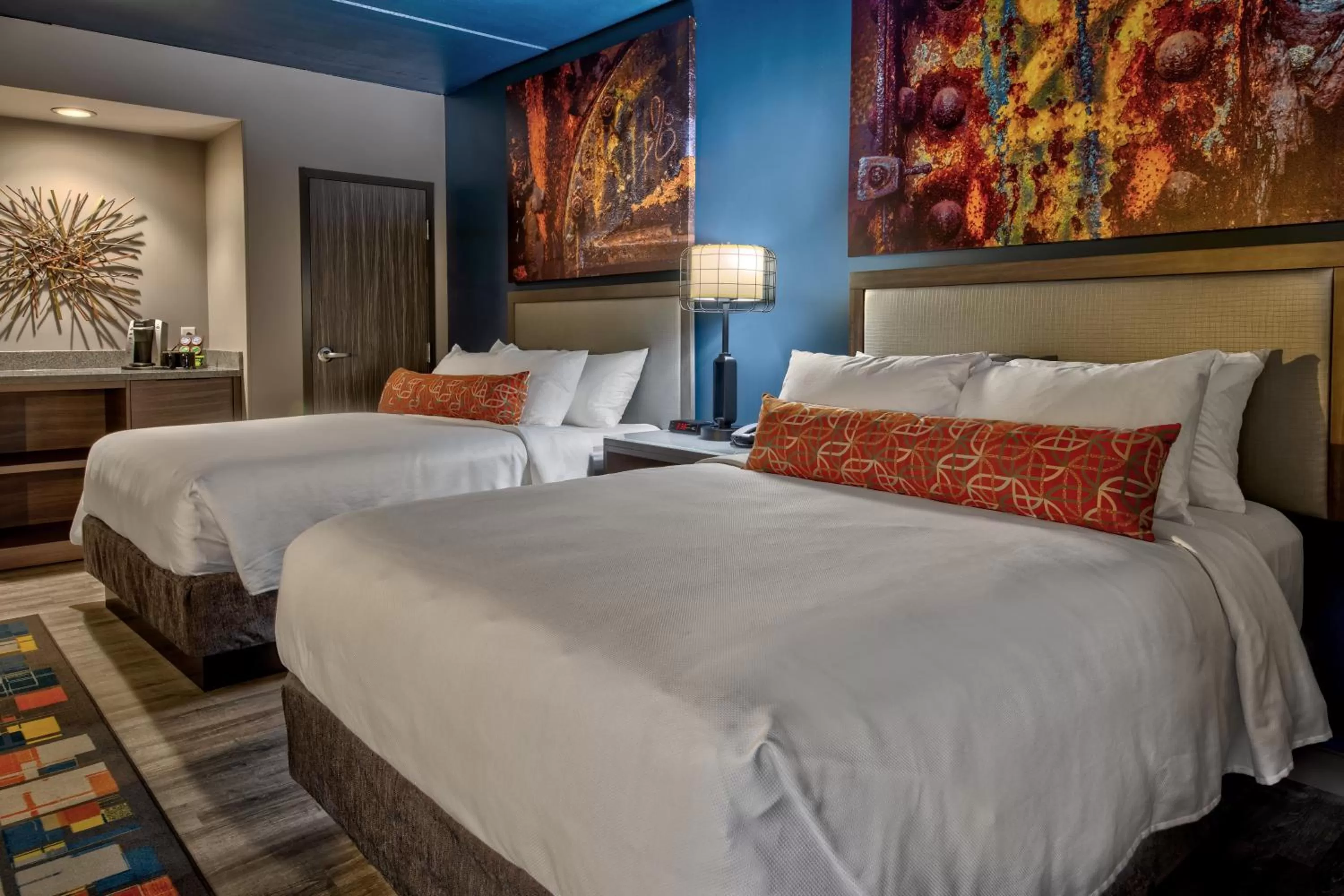 Standard Room with Two Queen Beds in Hotel Indigo Pittsburgh University - Oakland by IHG