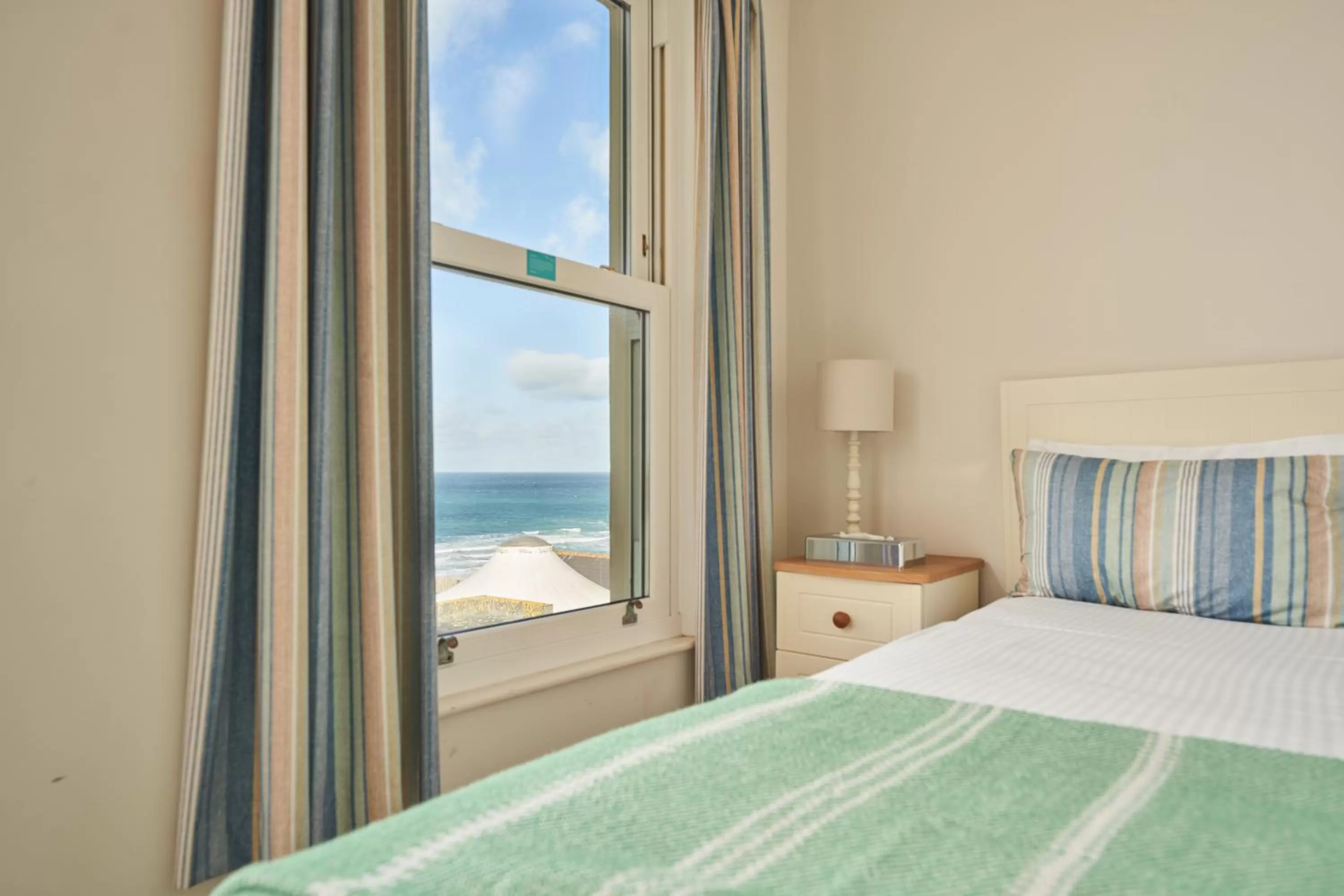 Double Room with Coastal View in Great Western