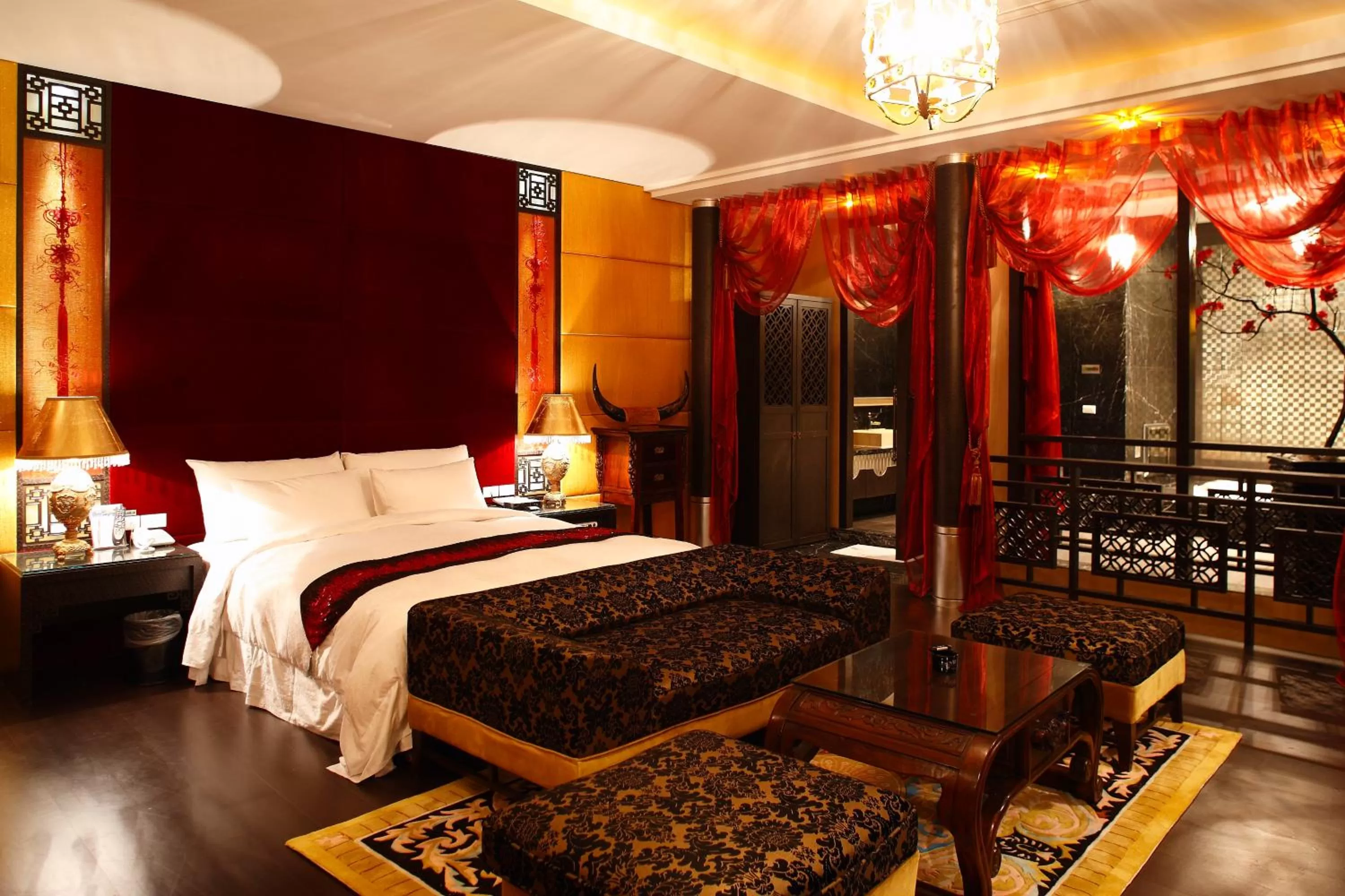 Deluxe Suite (Check-in after 21:00) in Dryad Motel