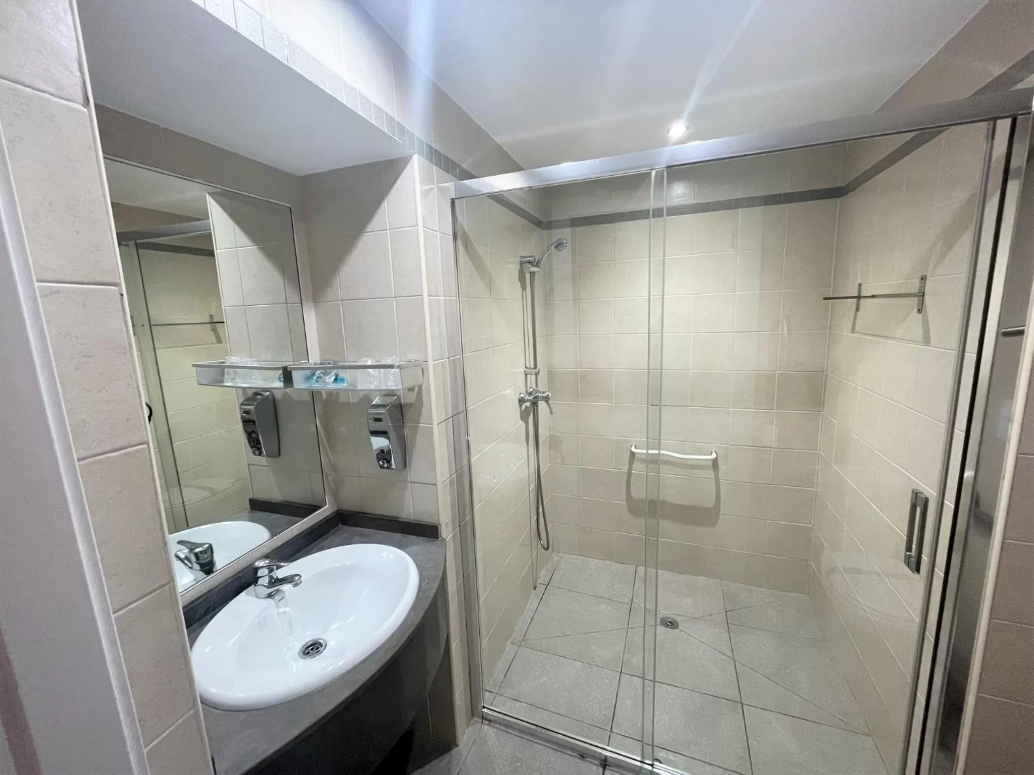 Economy Double Room in Vitium Córdoba