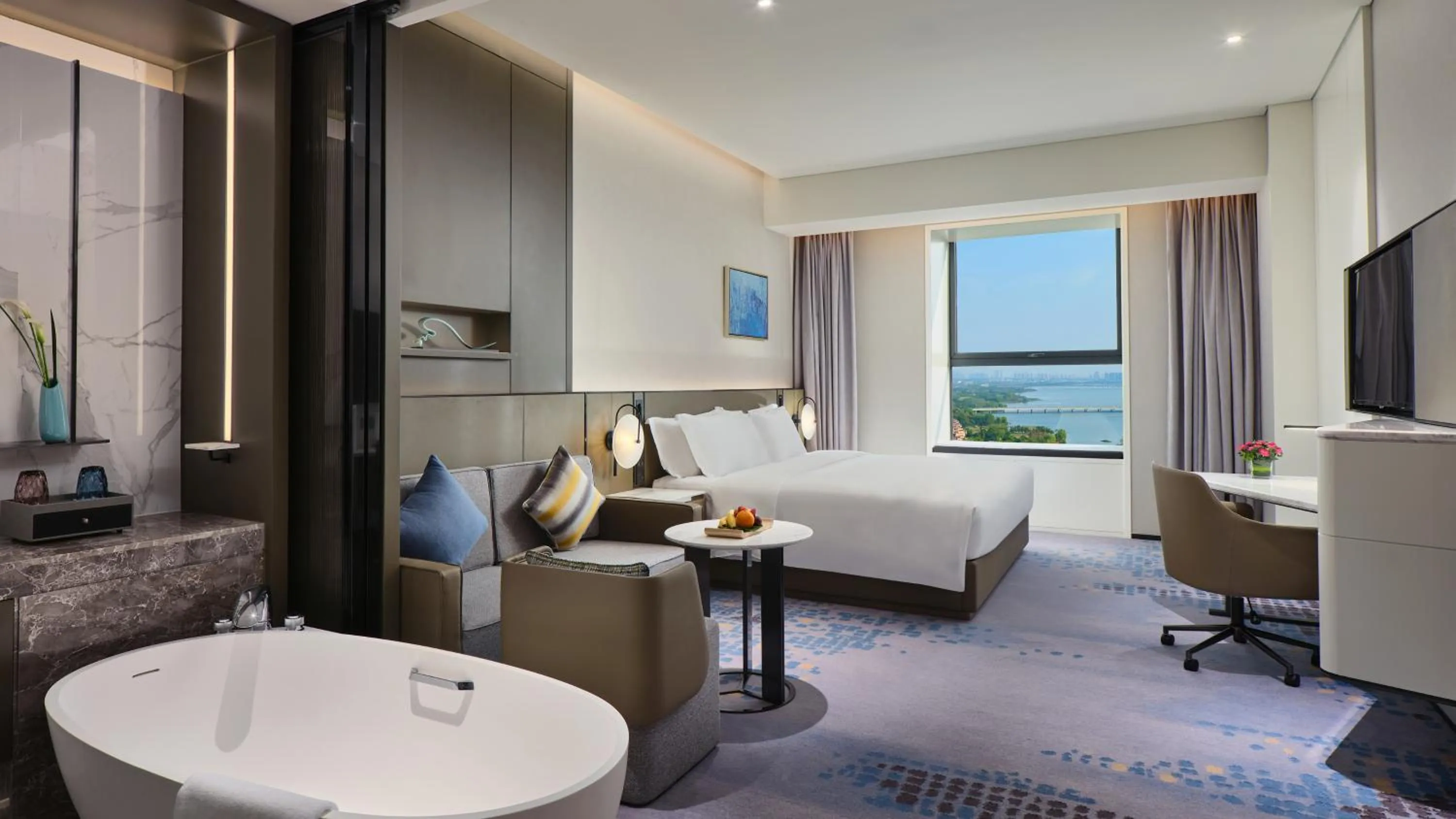 Standard King Room with Lake View in Crowne Plaza Wuhan Development Zone by IHG