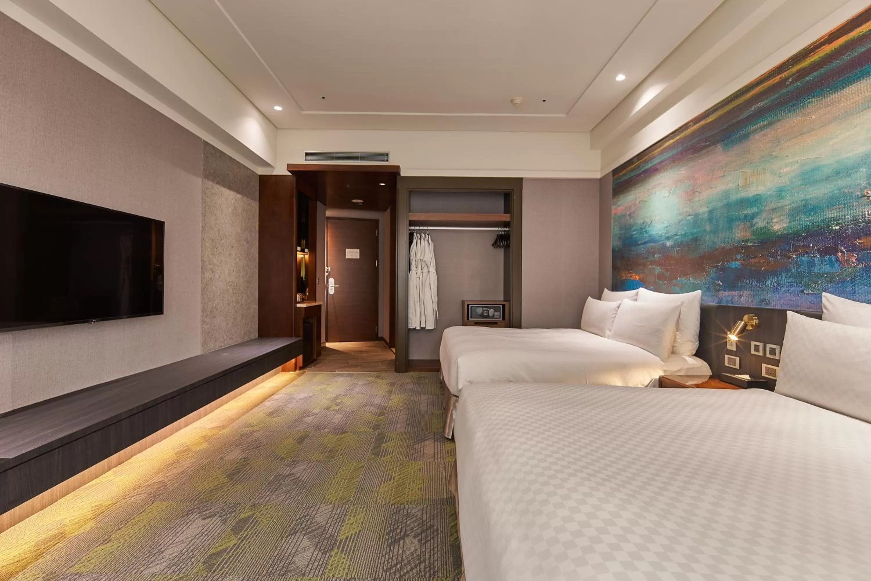 Deluxe Quadruple Room in Miramar Garden Taipei