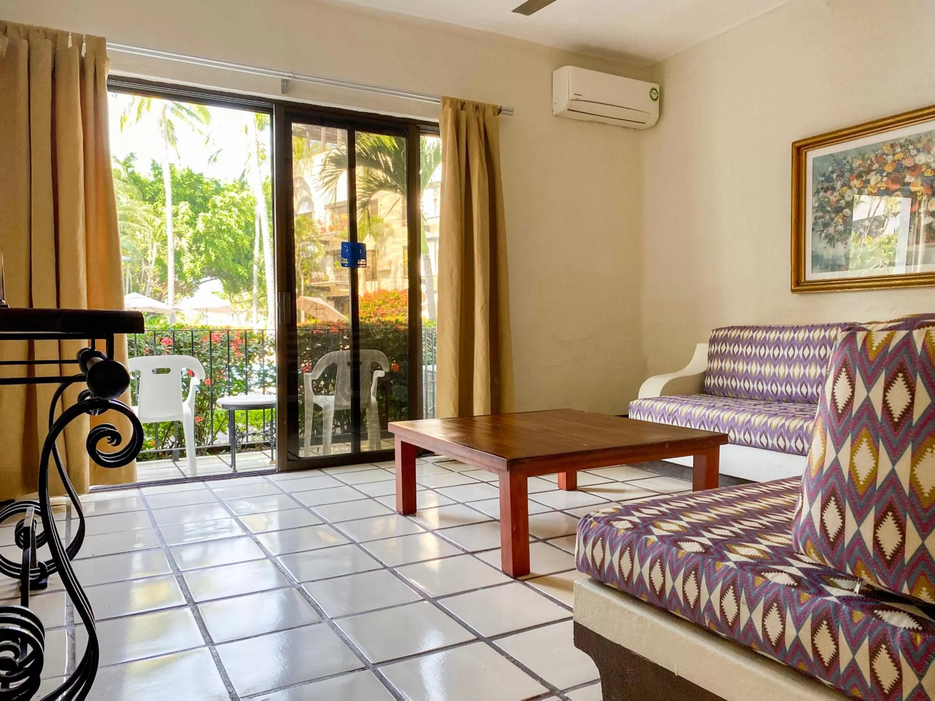 Junior Suite in Puerto de Luna Pet Friendly and Family Suites