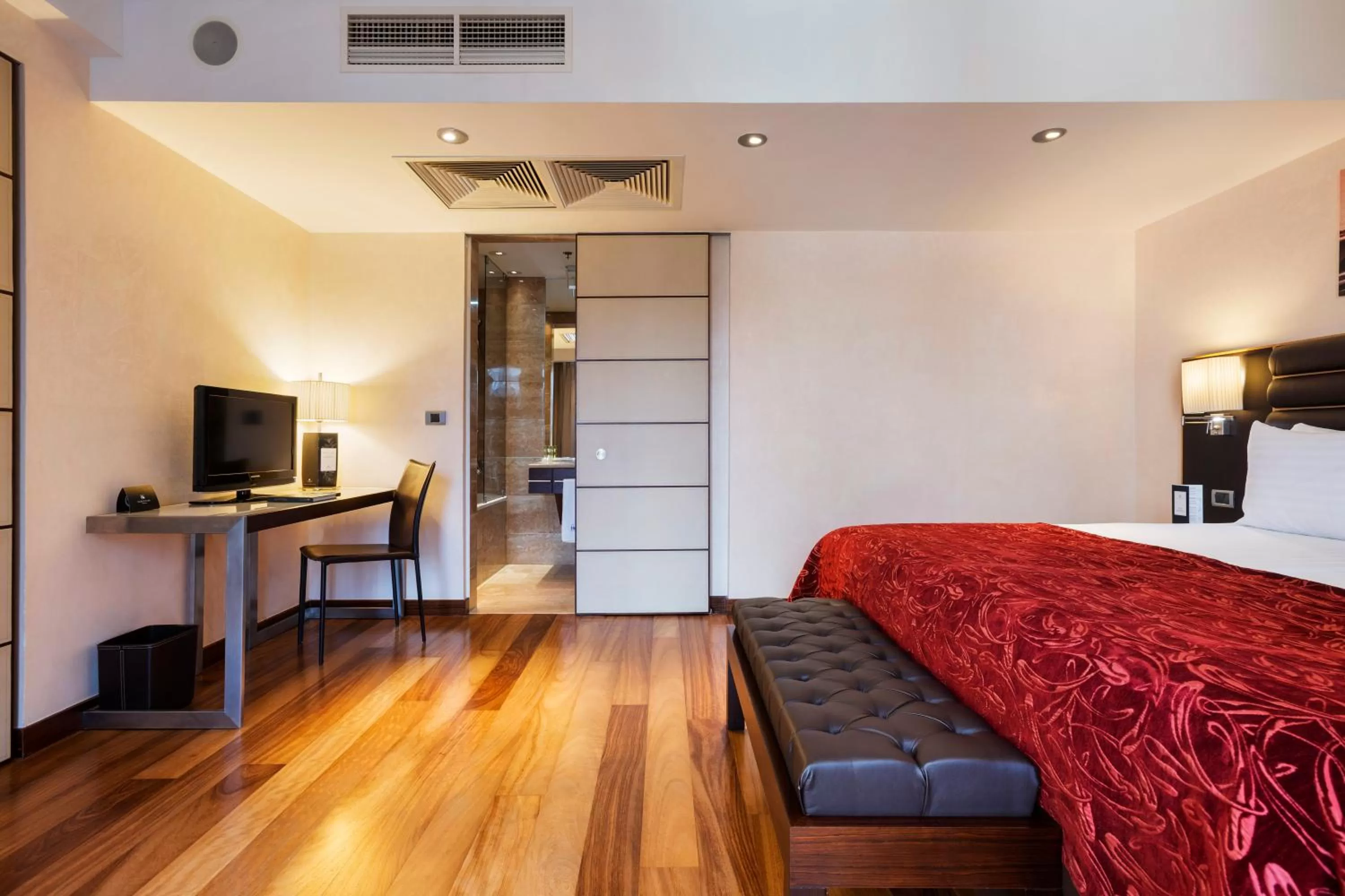 Suite in Exe Budapest Center