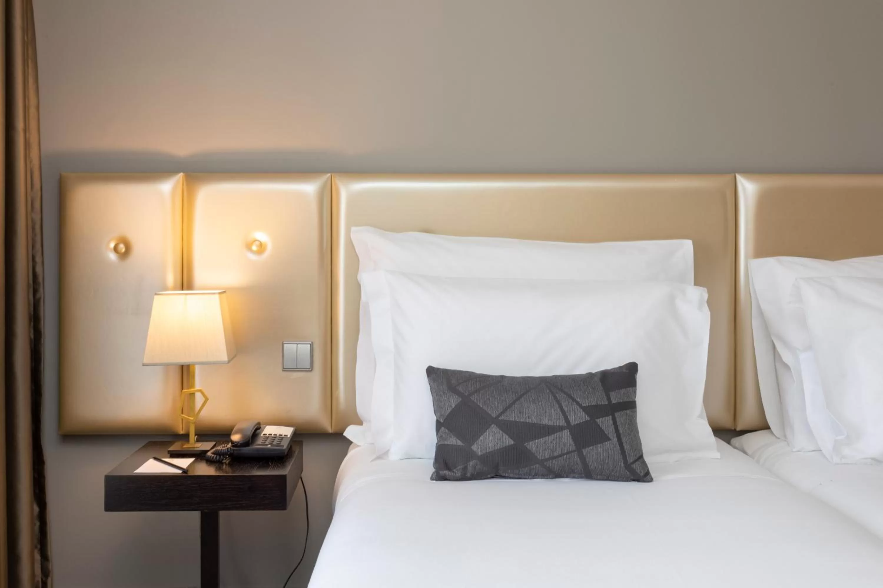 Single Room in Czar Lisbon Hotel