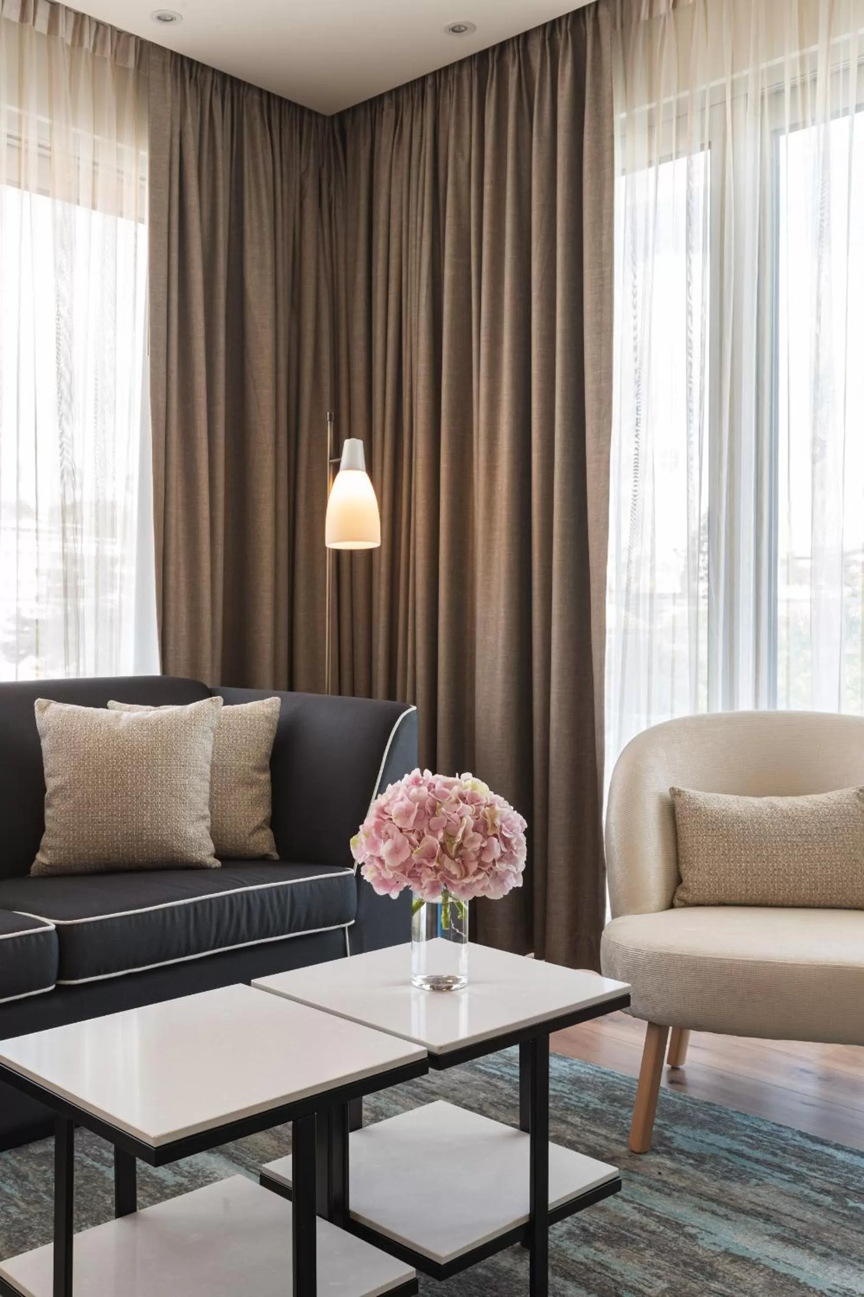 Deluxe Queen Suite in Hyatt Regency Lisbon