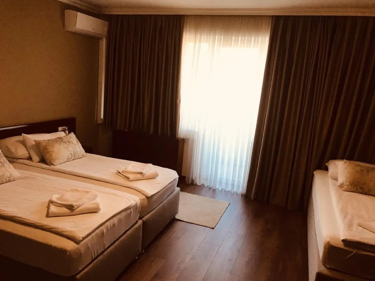 Triple Room in Hotel Bristol