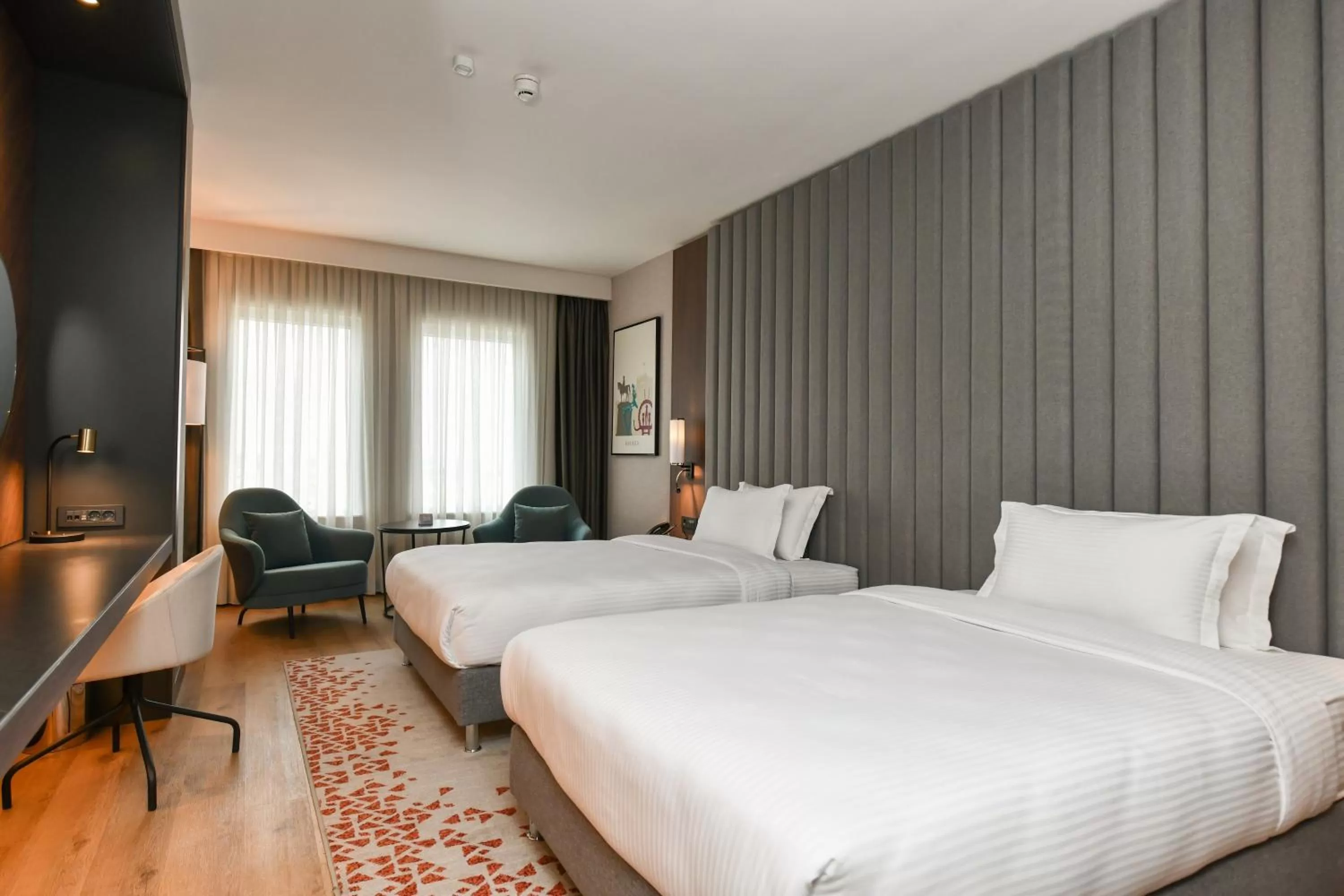 Premium Queen Room with Lounge Access - Non-Smoking in Crowne Plaza Ankara by IHG