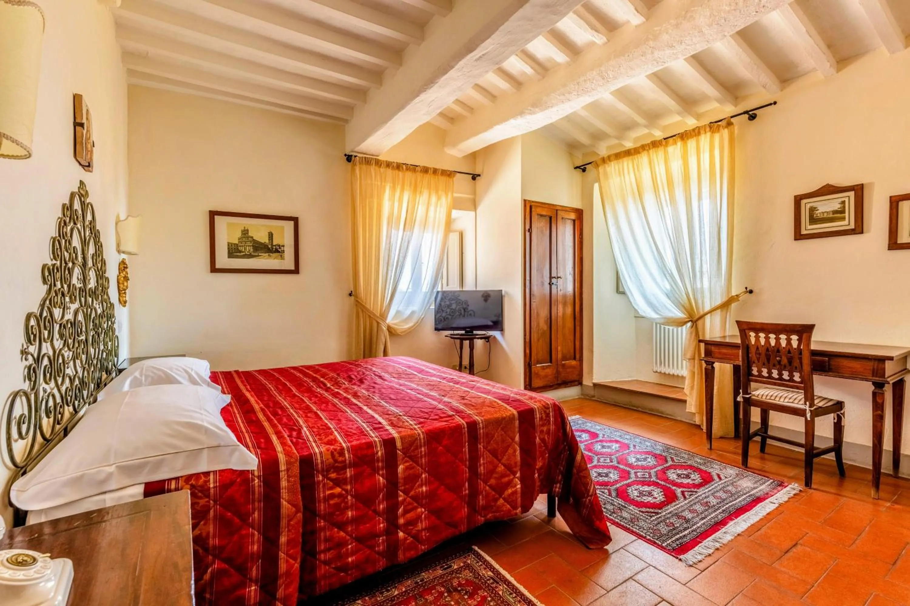 Superior Double Room in Hotel San Michele
