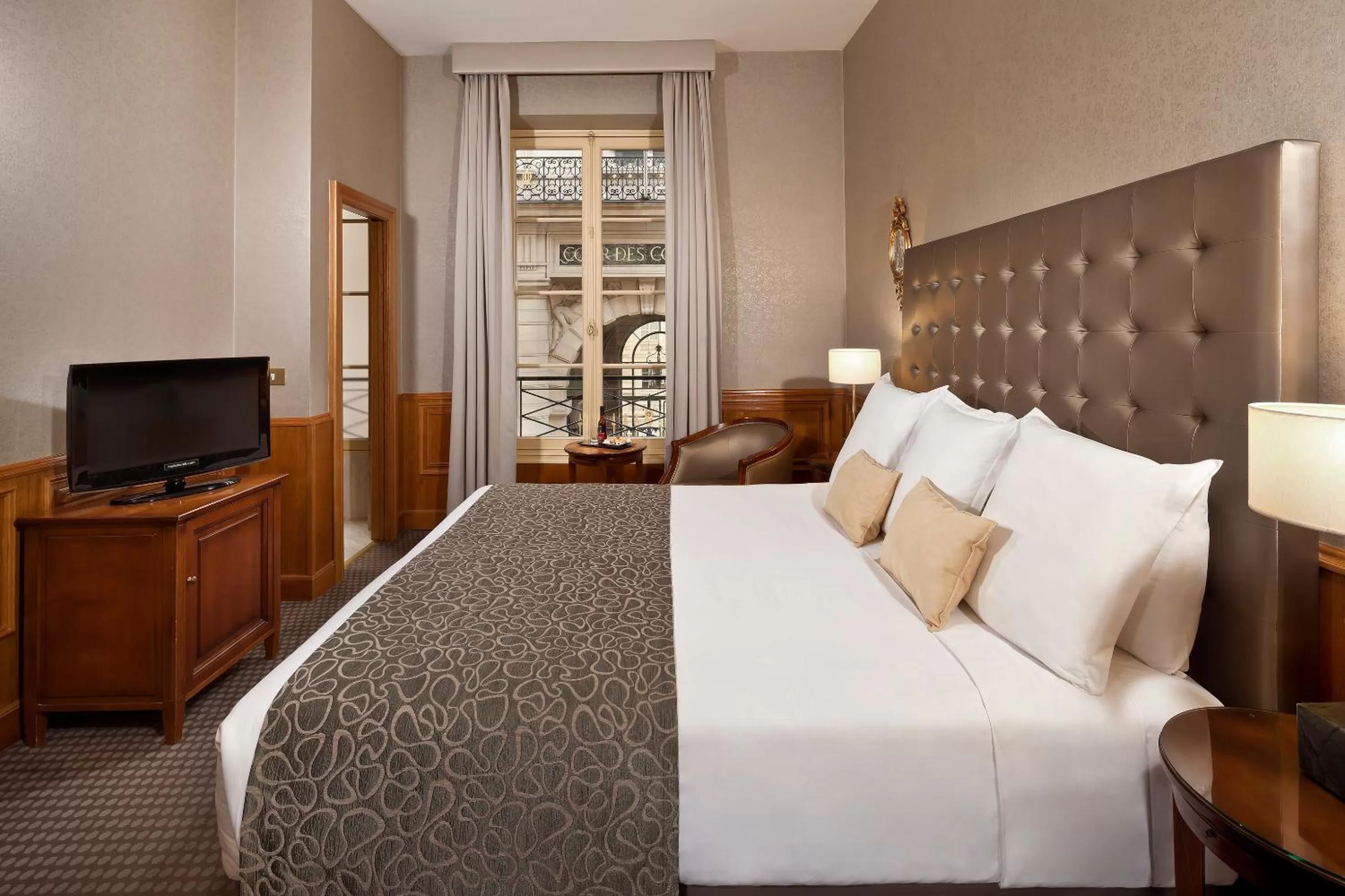 Melia Double Room in Meliá Paris Vendôme