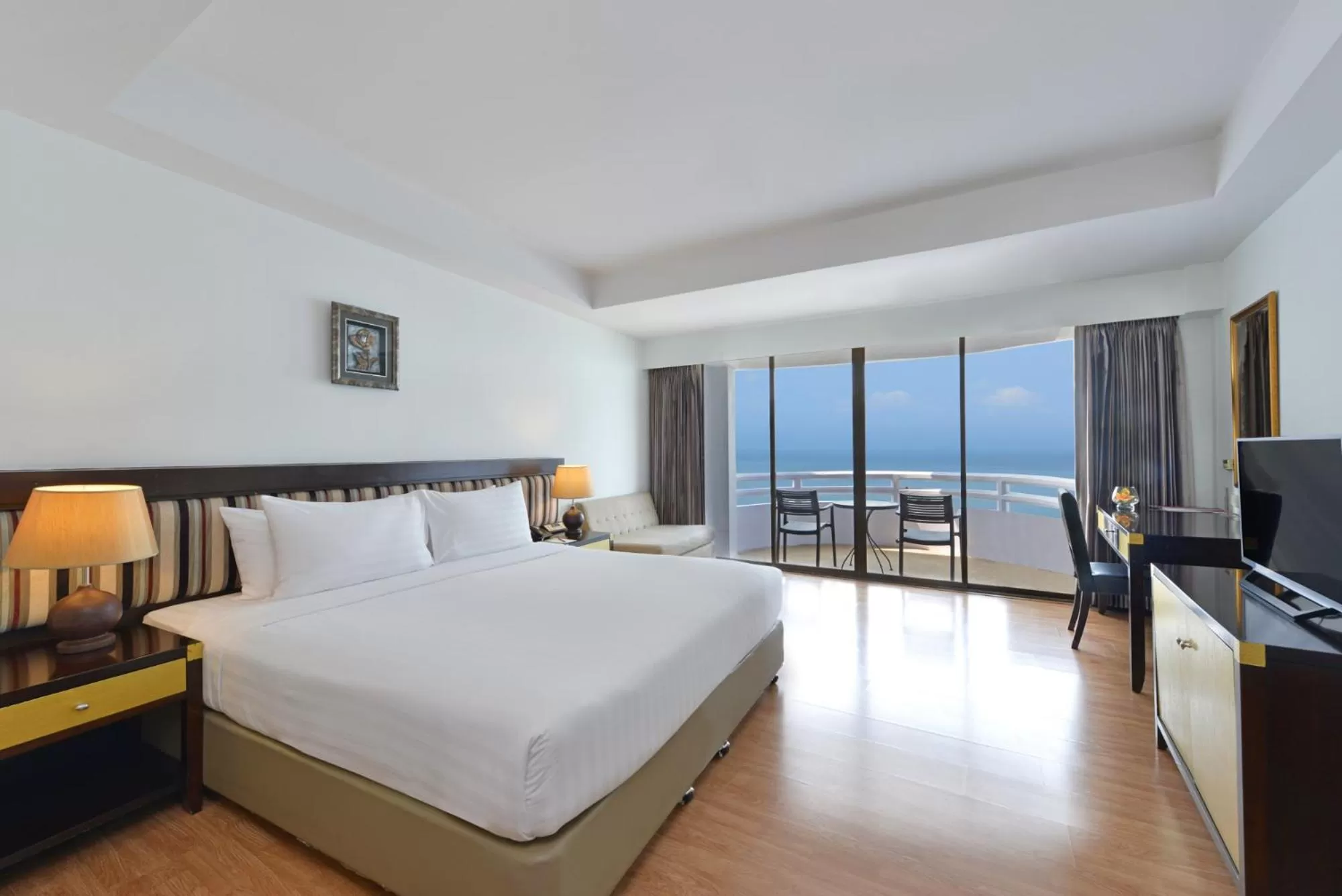 Deluxe Ocean View  in D Varee Jomtien Beach, Pattaya