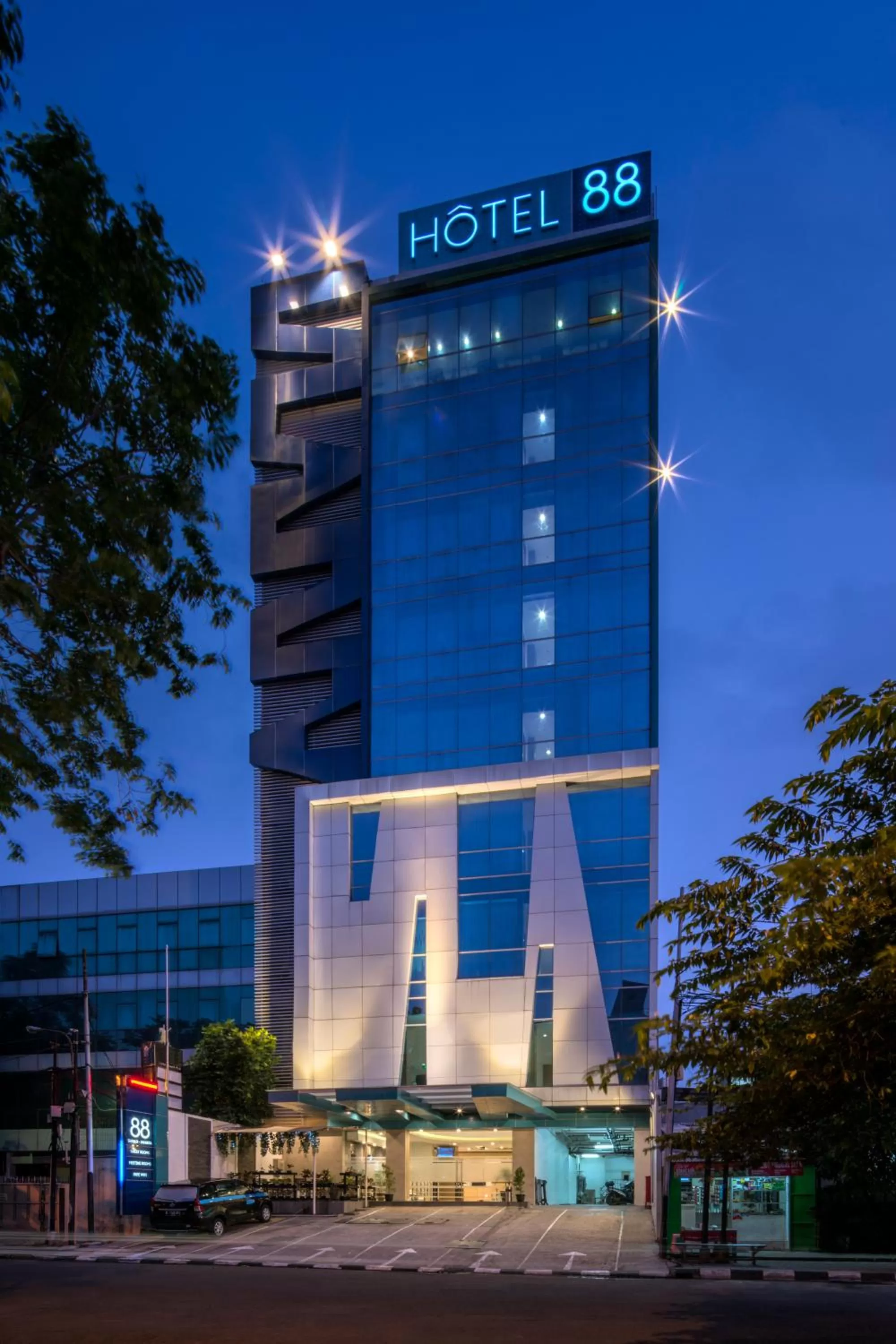 Hotel 88 Grogol Jakarta By WH