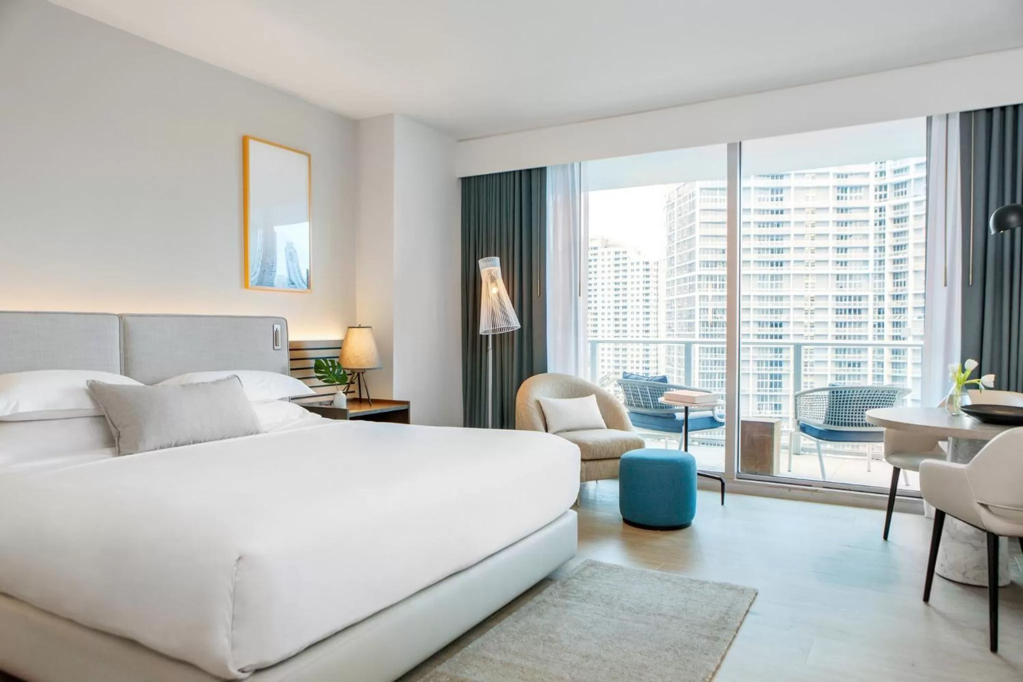 King Room with City View - High Floor in Kimpton EPIC Hotel by IHG