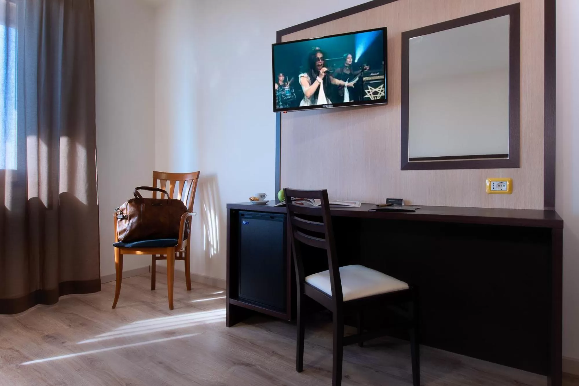 Double or Twin Room - single occupancy in CDH Hotel Modena