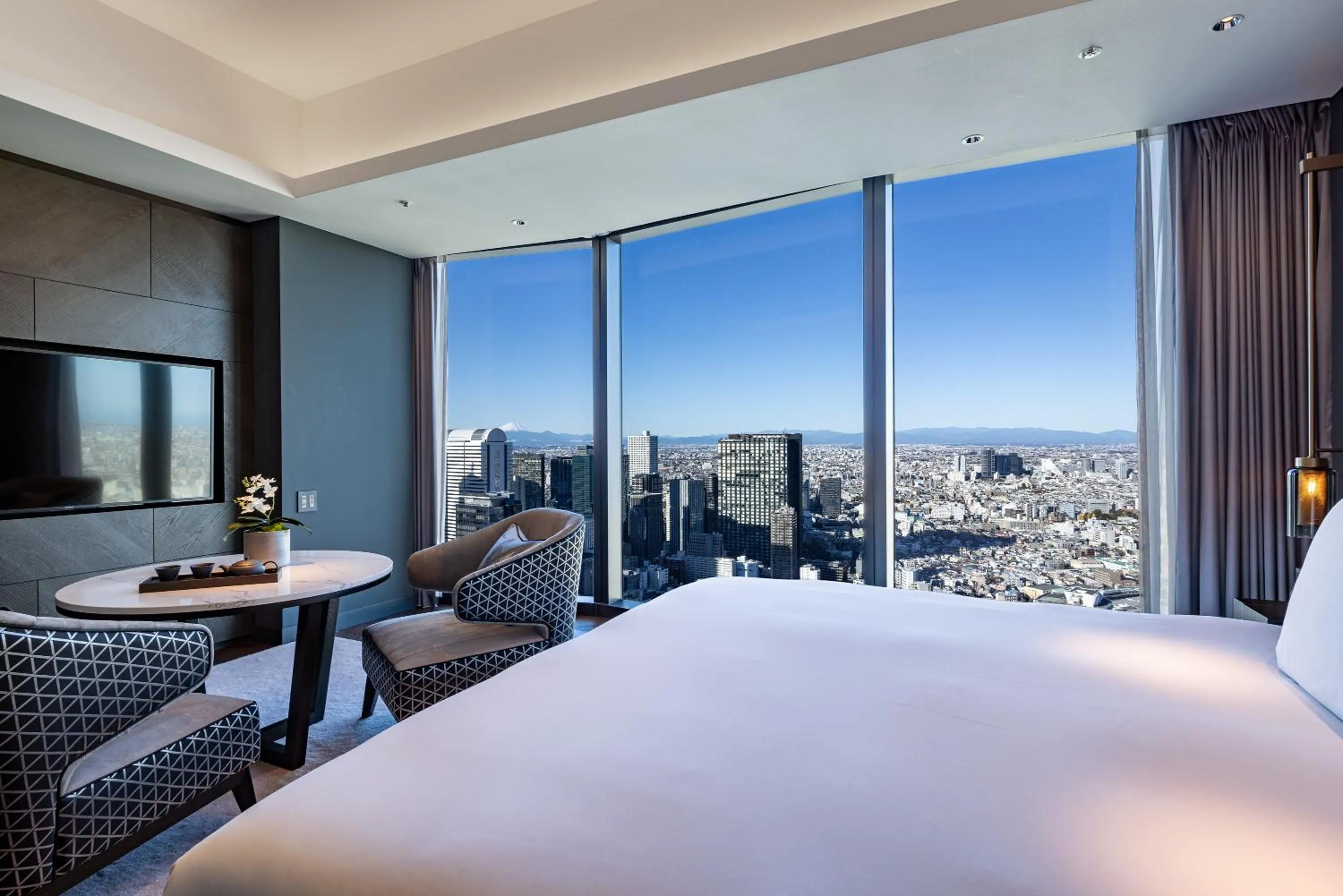 Studio King in BELLUSTAR TOKYO, A Pan Pacific Hotel