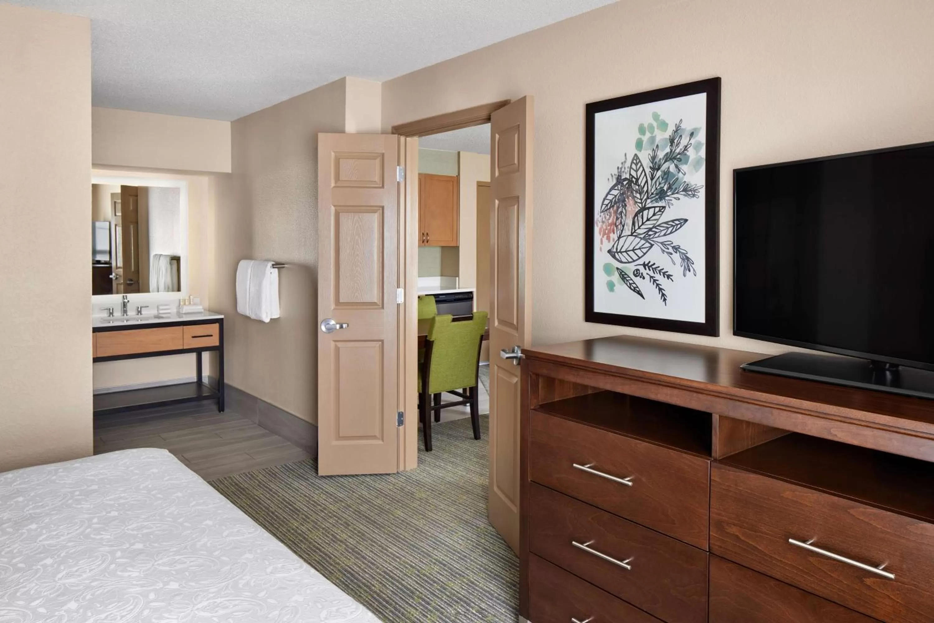 One-Bedroom King Suite - Non-Smoking in Homewood Suites by Hilton Baltimore-Washington Intl Apt