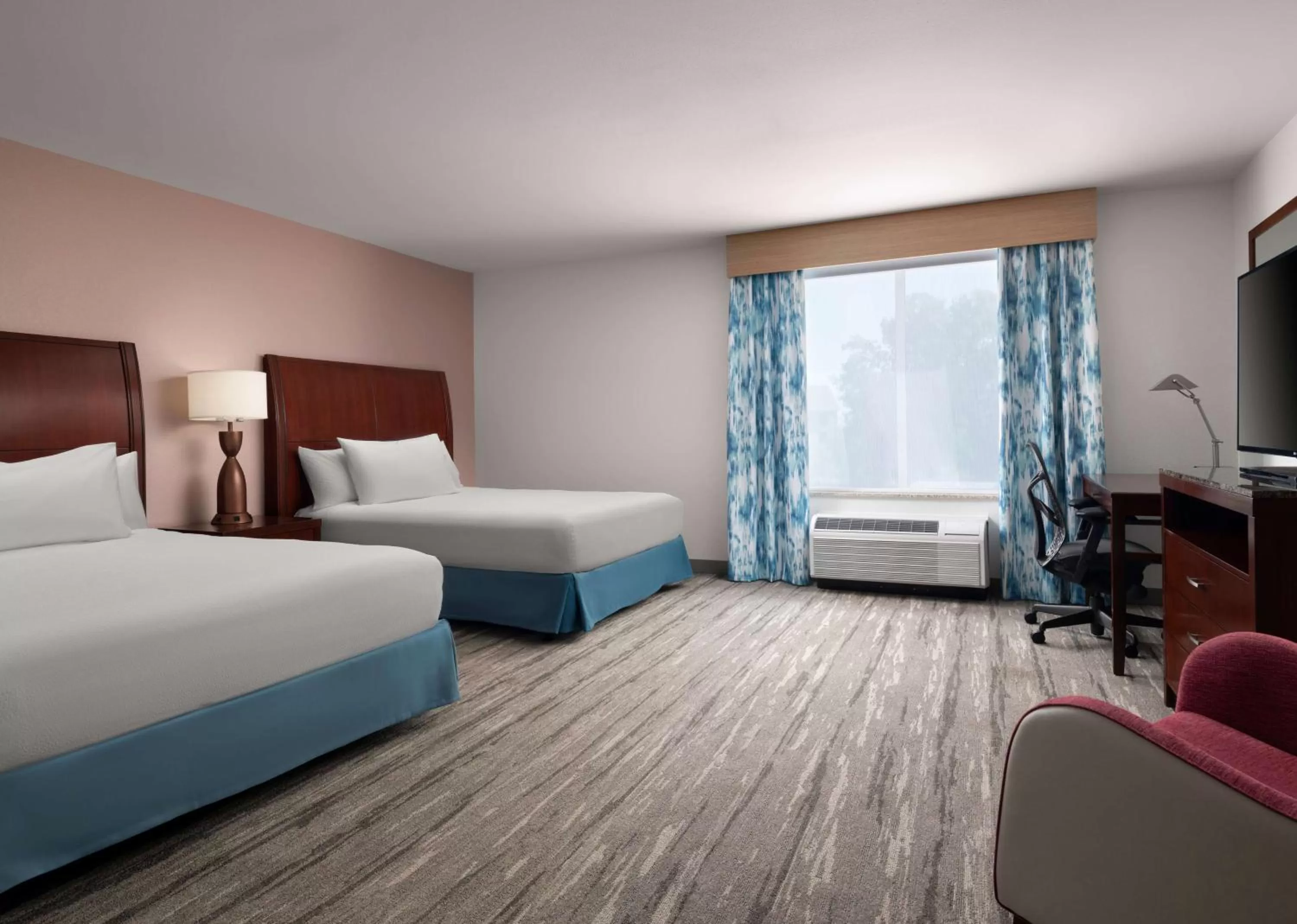 Queen Room with Two Queen Beds - Disability Access in Hilton Garden Inn Ann Arbor