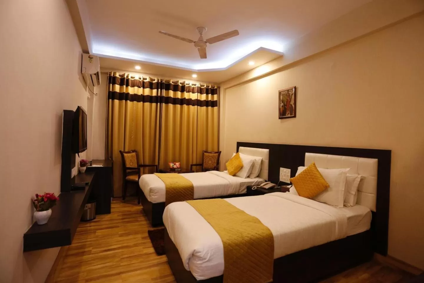 Superior Double Room with Balcony in Paradise Ganga - A River Side Hotel