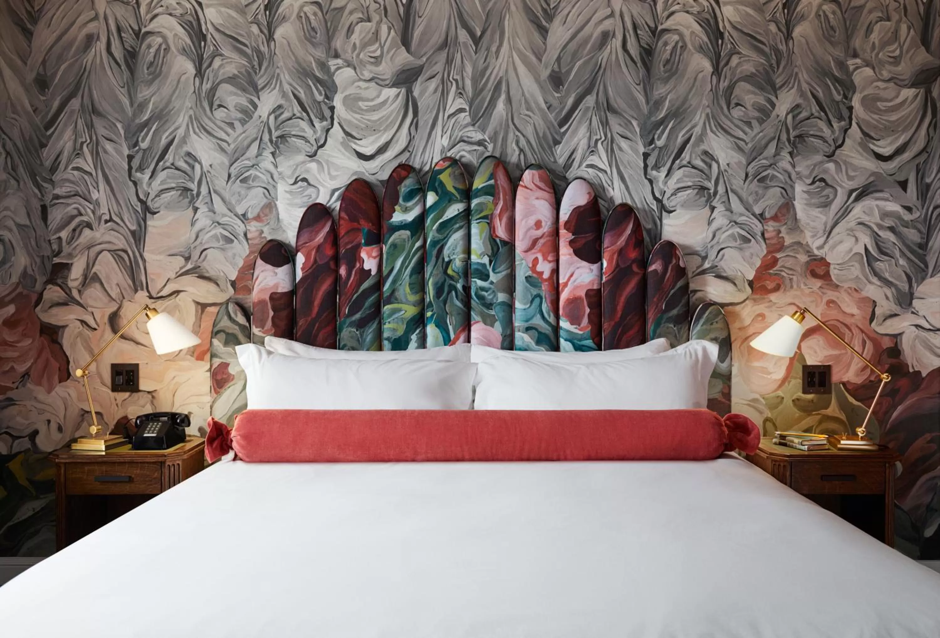 Superior King Room in Riggs Washington DC