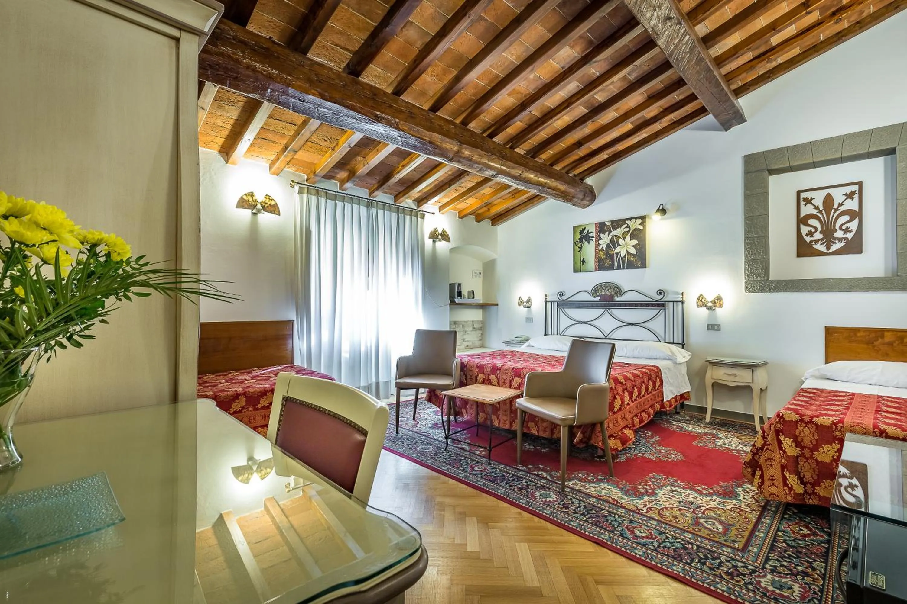 Quadruple Room in Hotel Collodi Firenze