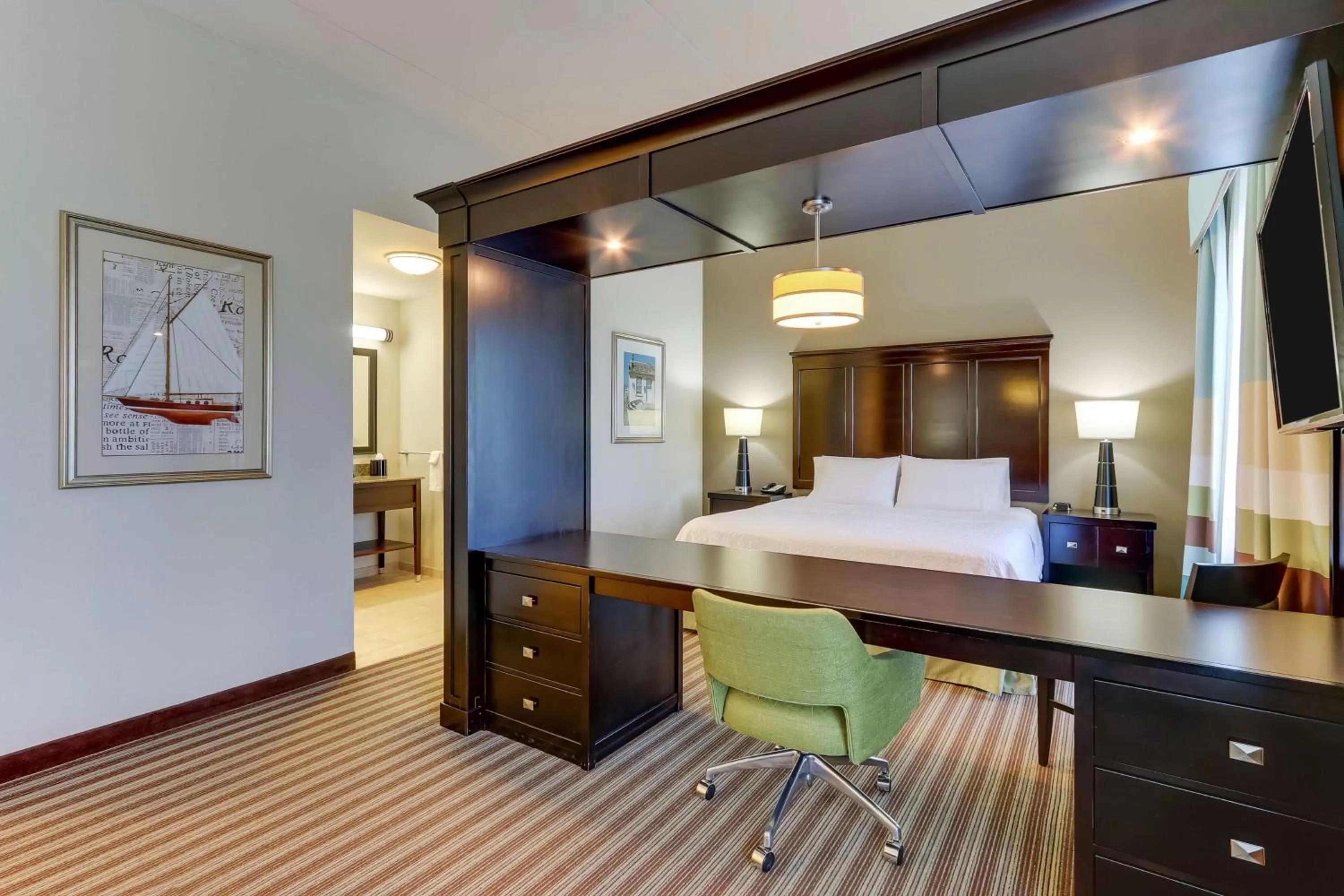 King Studio in Hampton Inn and Suites Swansboro Near Camp Lejeune