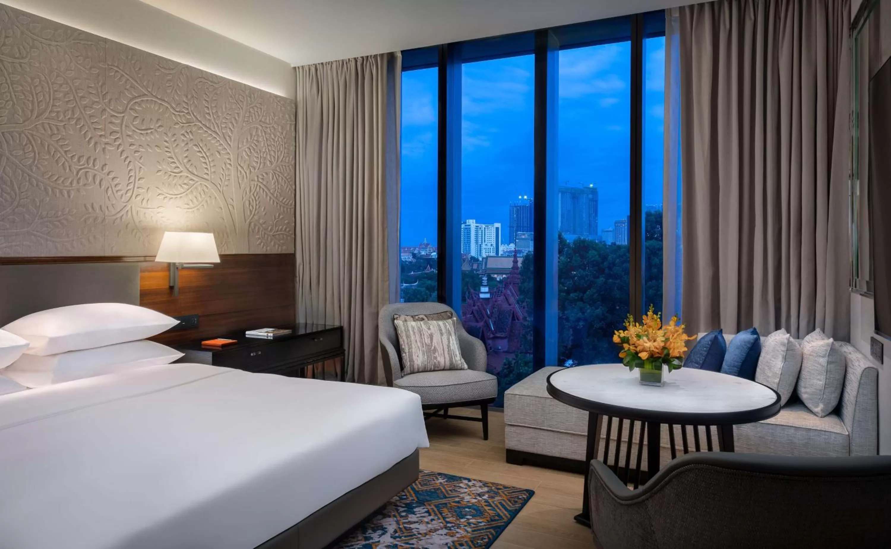 King Room with Palace View in Hyatt Regency Phnom Penh