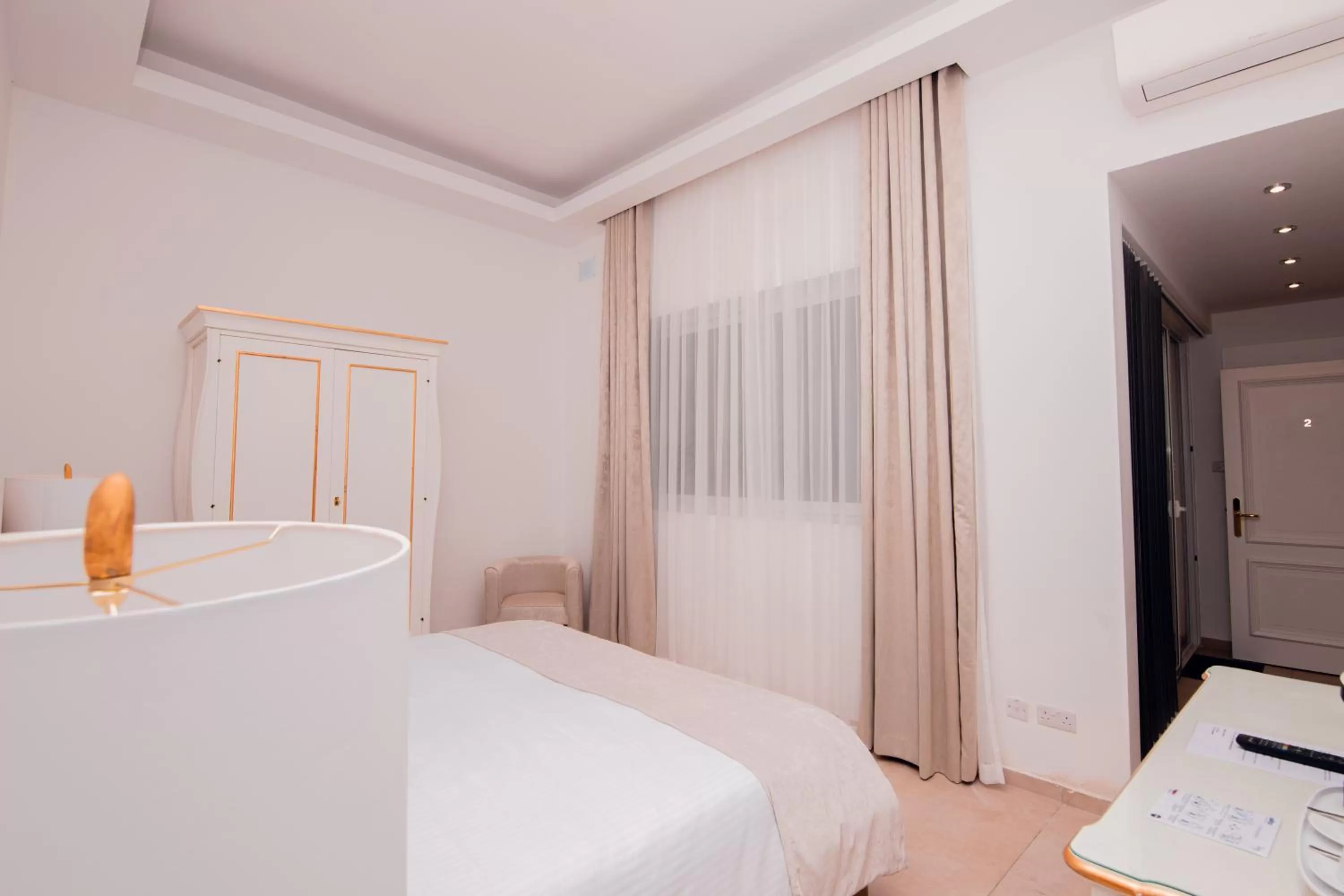 Deluxe Room in Giorgio Boutique Hotel