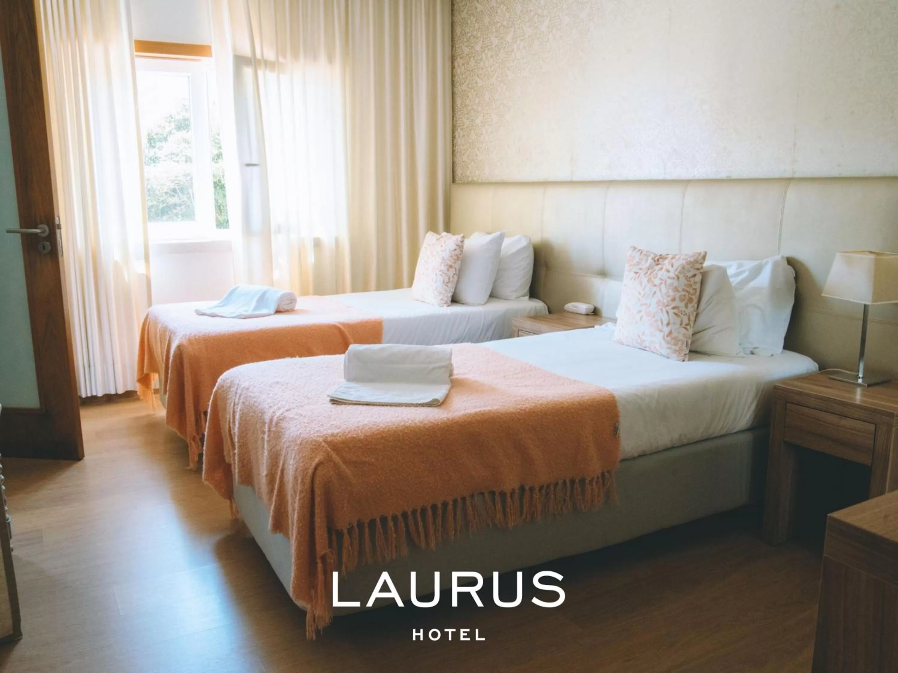 Twin Room in Laurus Hotel
