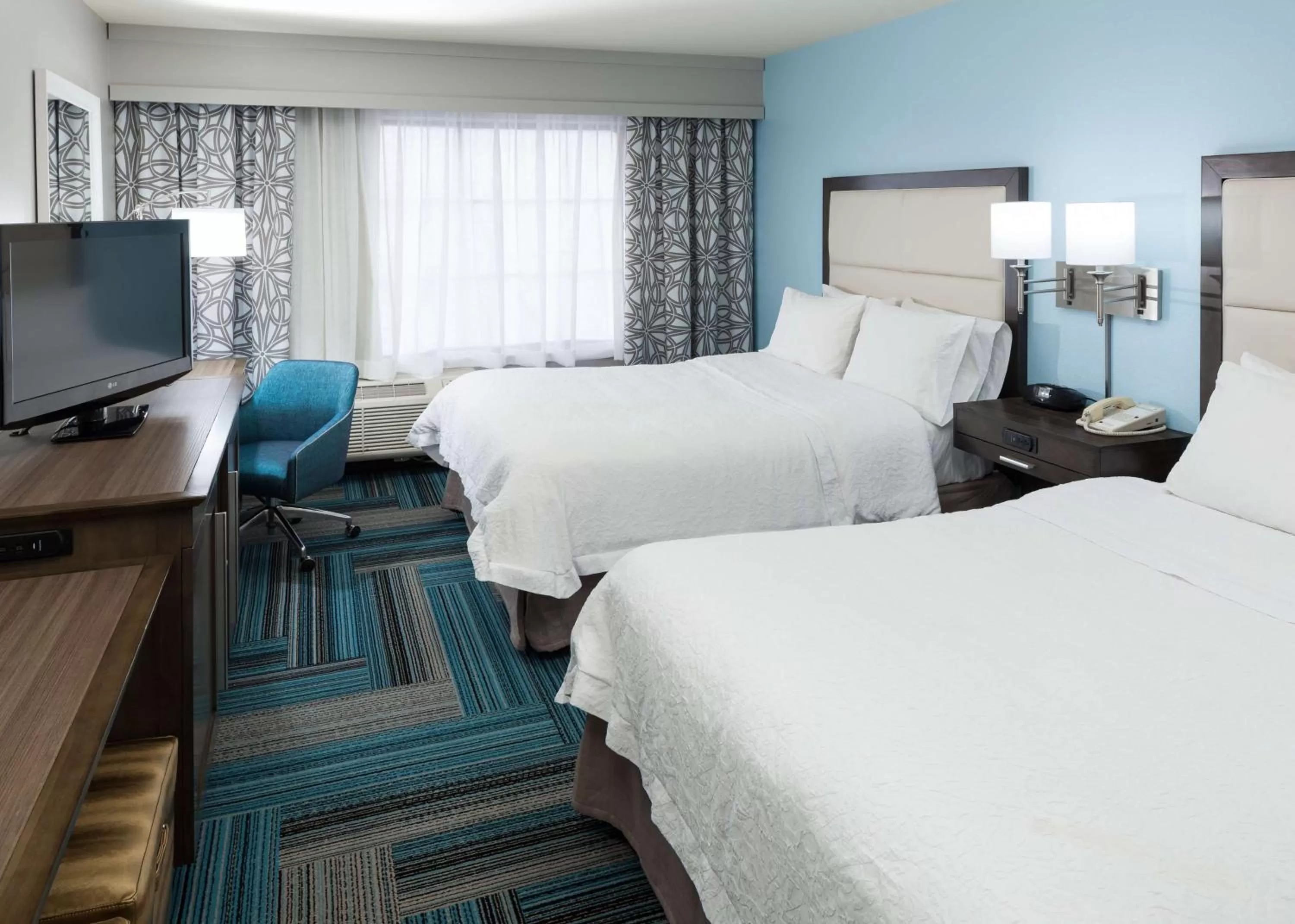 Premium Queen Studio with Two Queen Beds - Non-Smoking in Hampton Inn San Diego Downtown