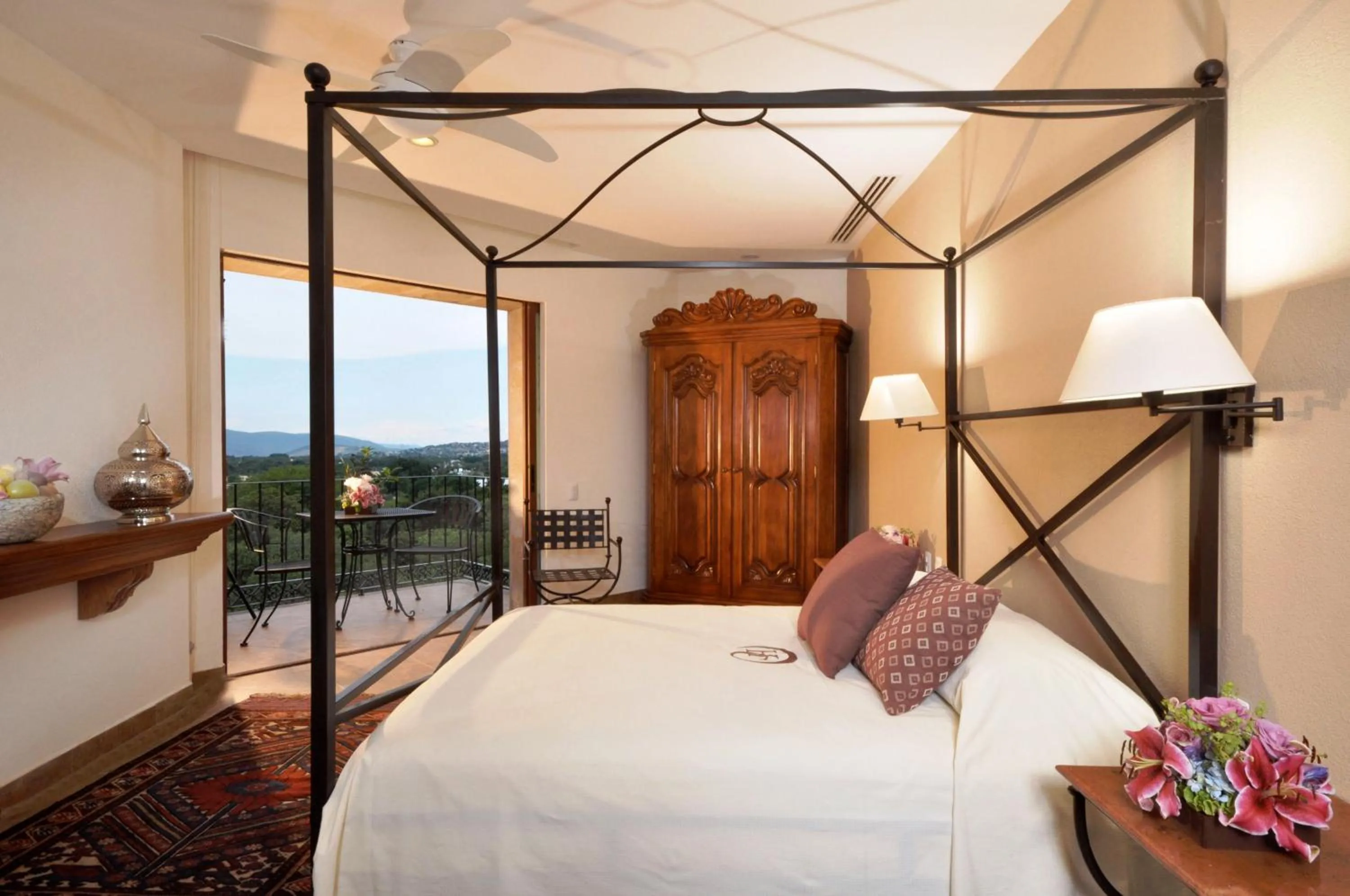 Deluxe Double Room with Balcony 1 in Hotel & Spa Hacienda de Cort