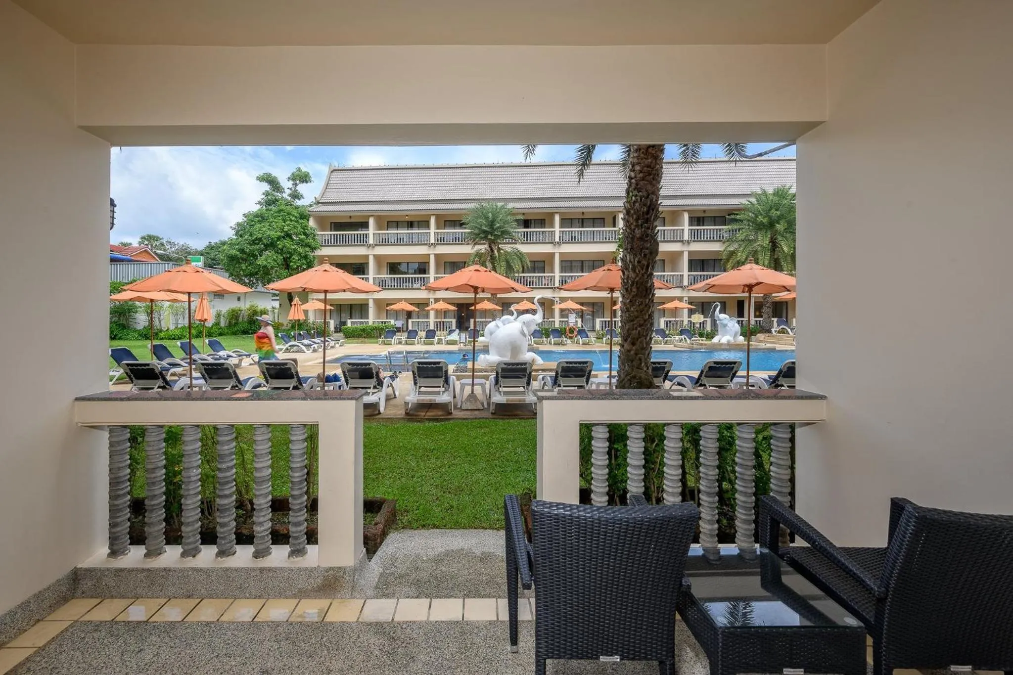 DELUXE POOLSIDE - TWIN in Centara Kata Resort Phuket