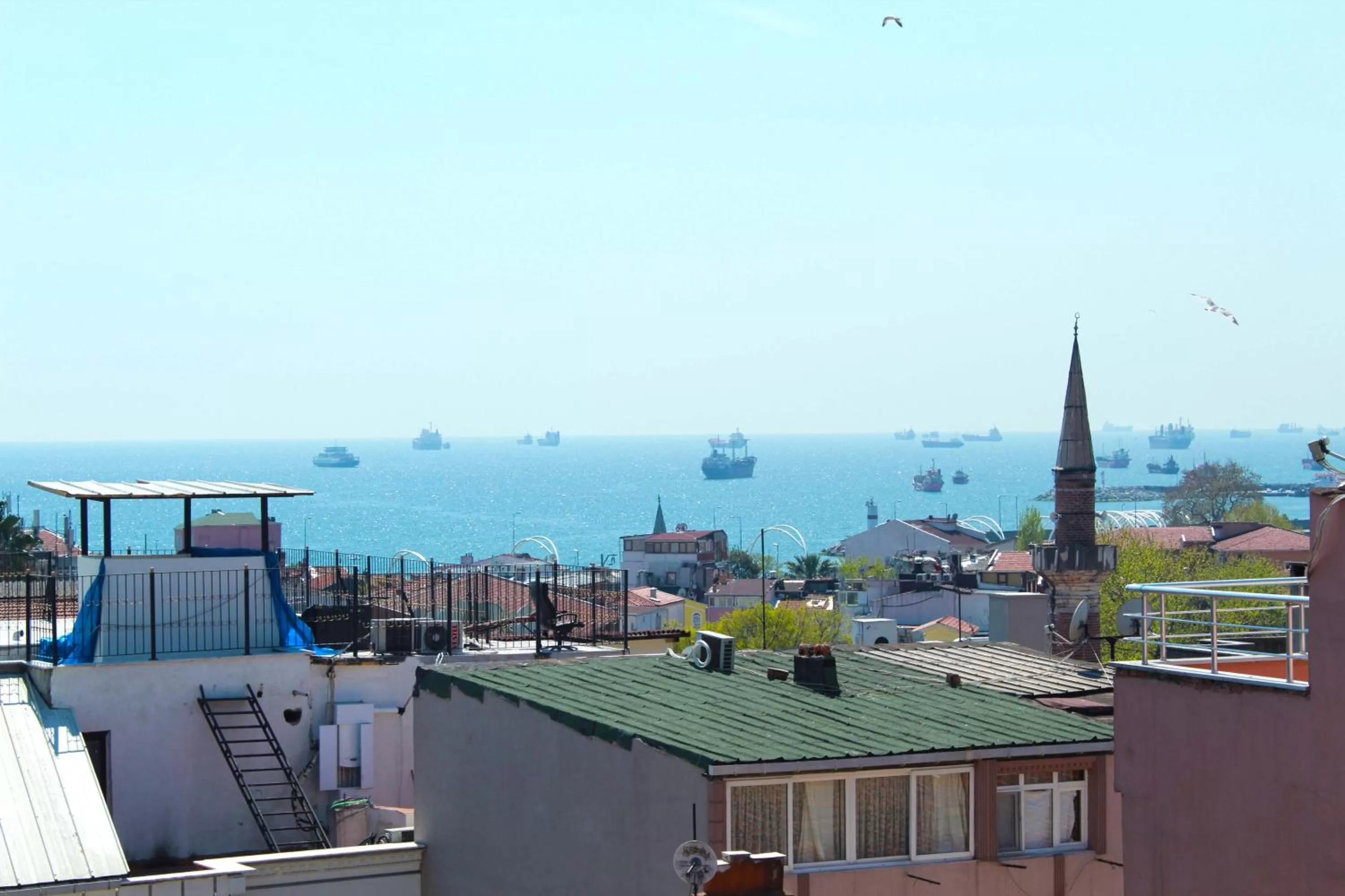 Standard Triple Room in The Lola Hotel