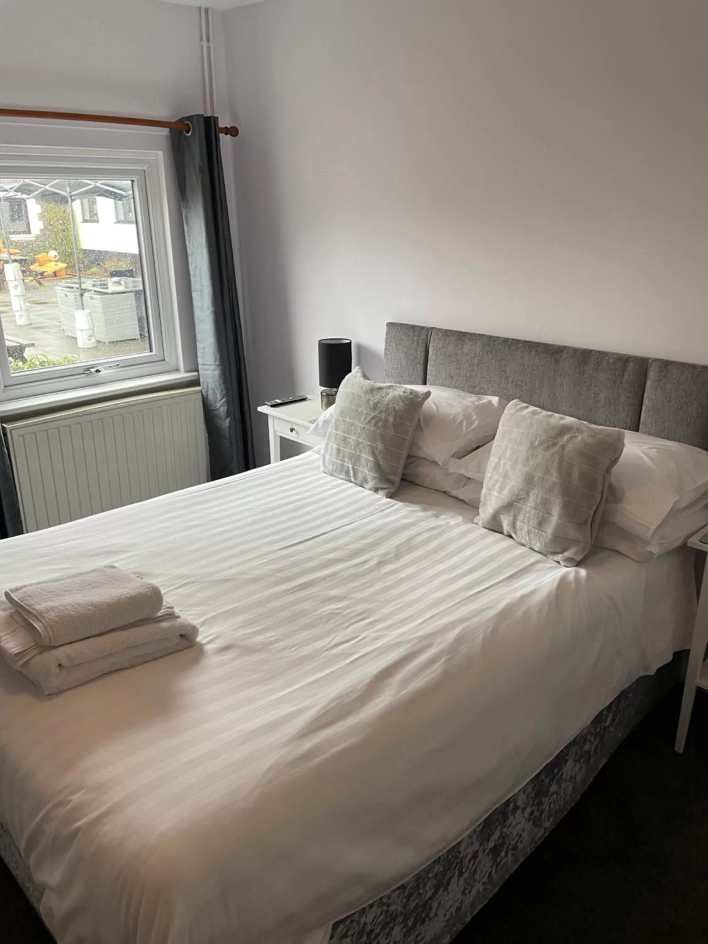 Deluxe Double Room in Coach house hotel
