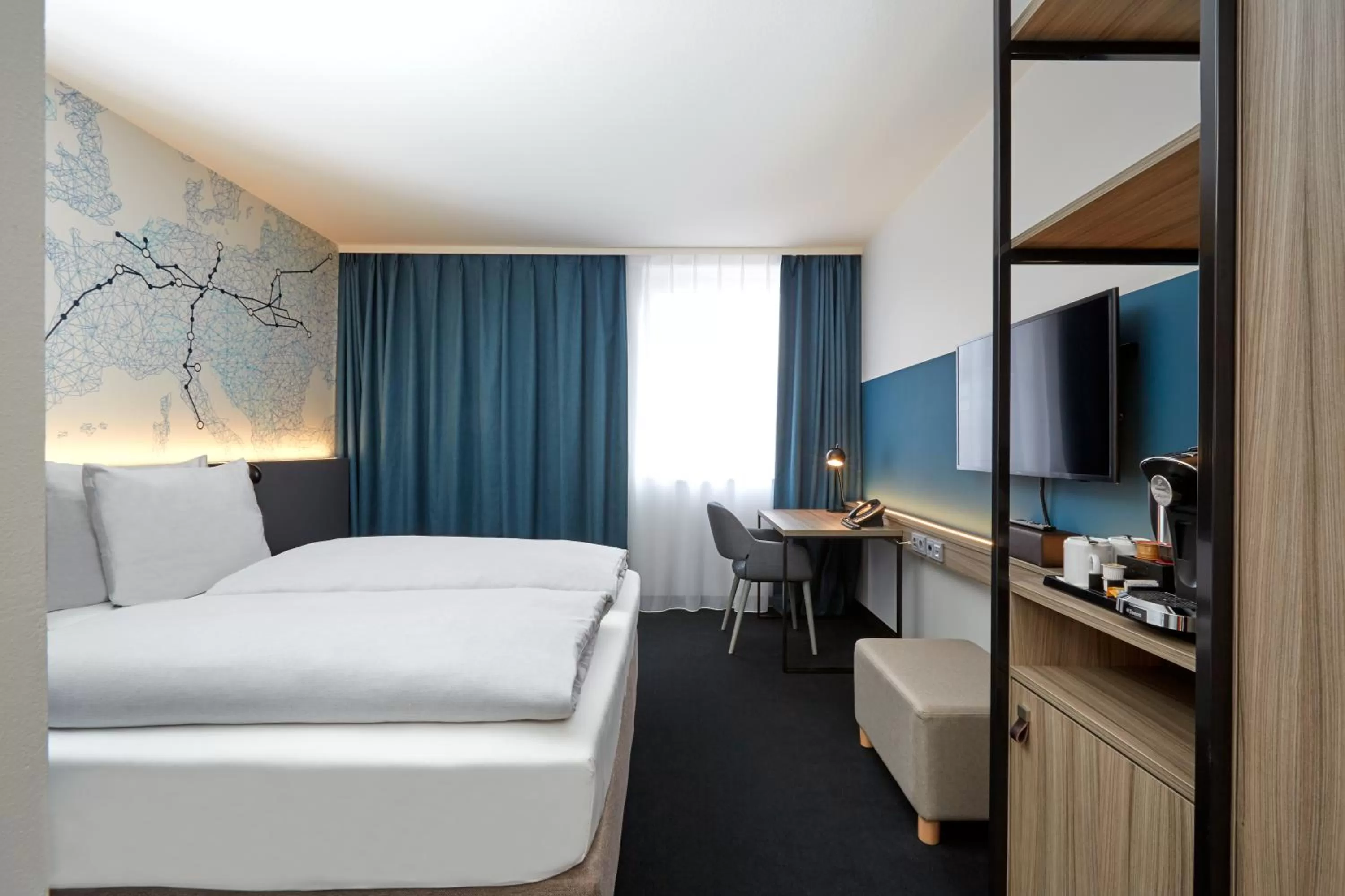 Business Double or Twin Room in H4 Hotel Leipzig
