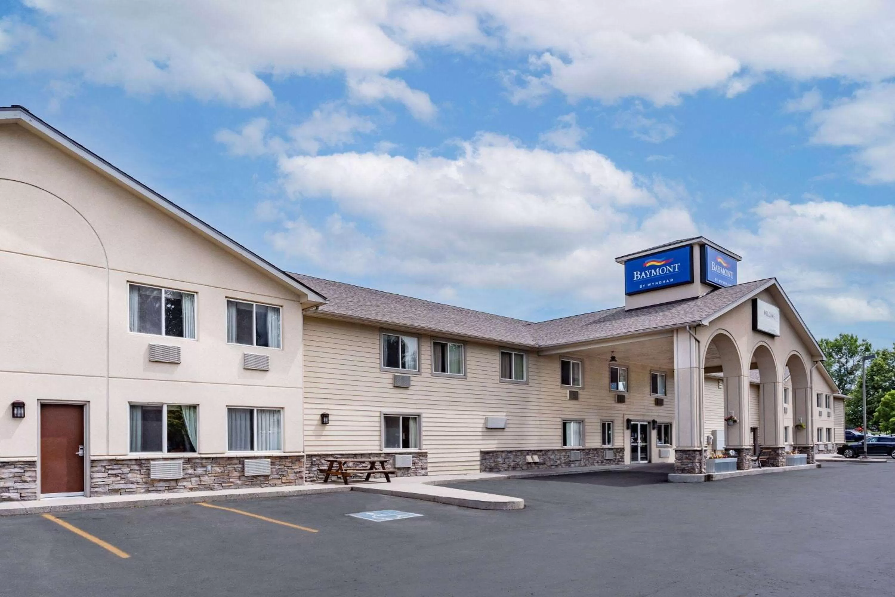 Property building in Baymont by Wyndham Bozeman
