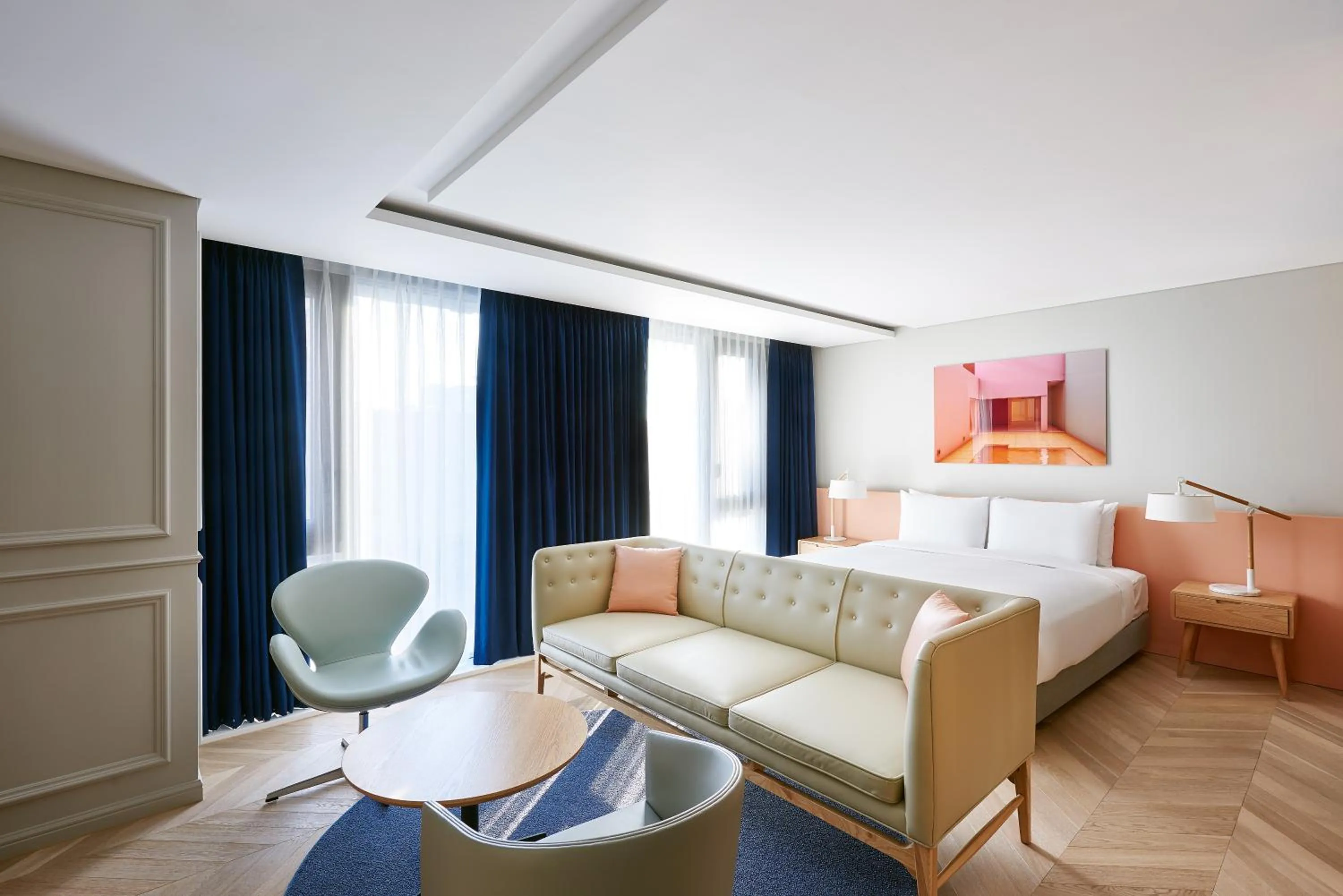 Suite in Hotel Peyto Samseong