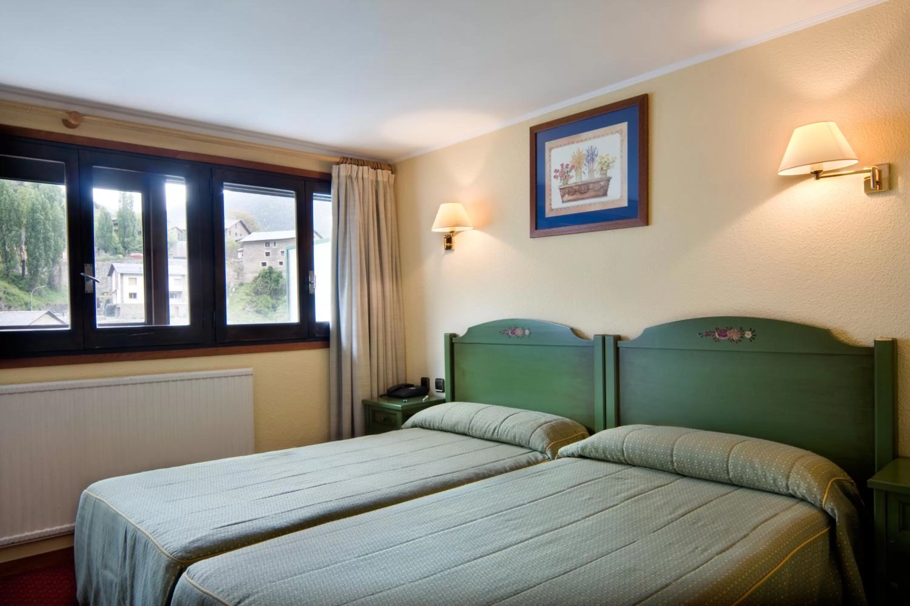 Double or Twin Room in Rutllan & Spa