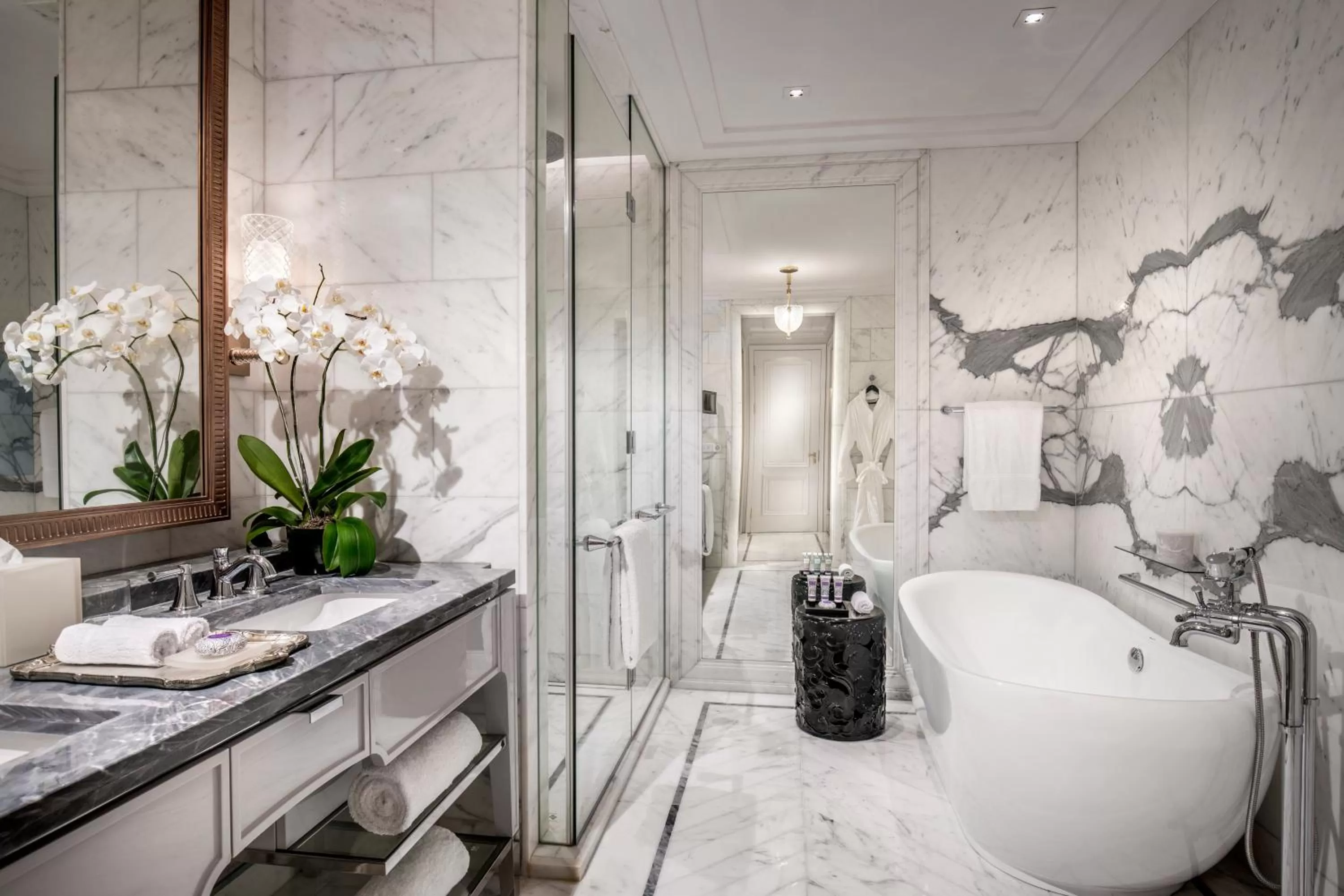 Executive King Suite in Four Seasons Hotel Jakarta