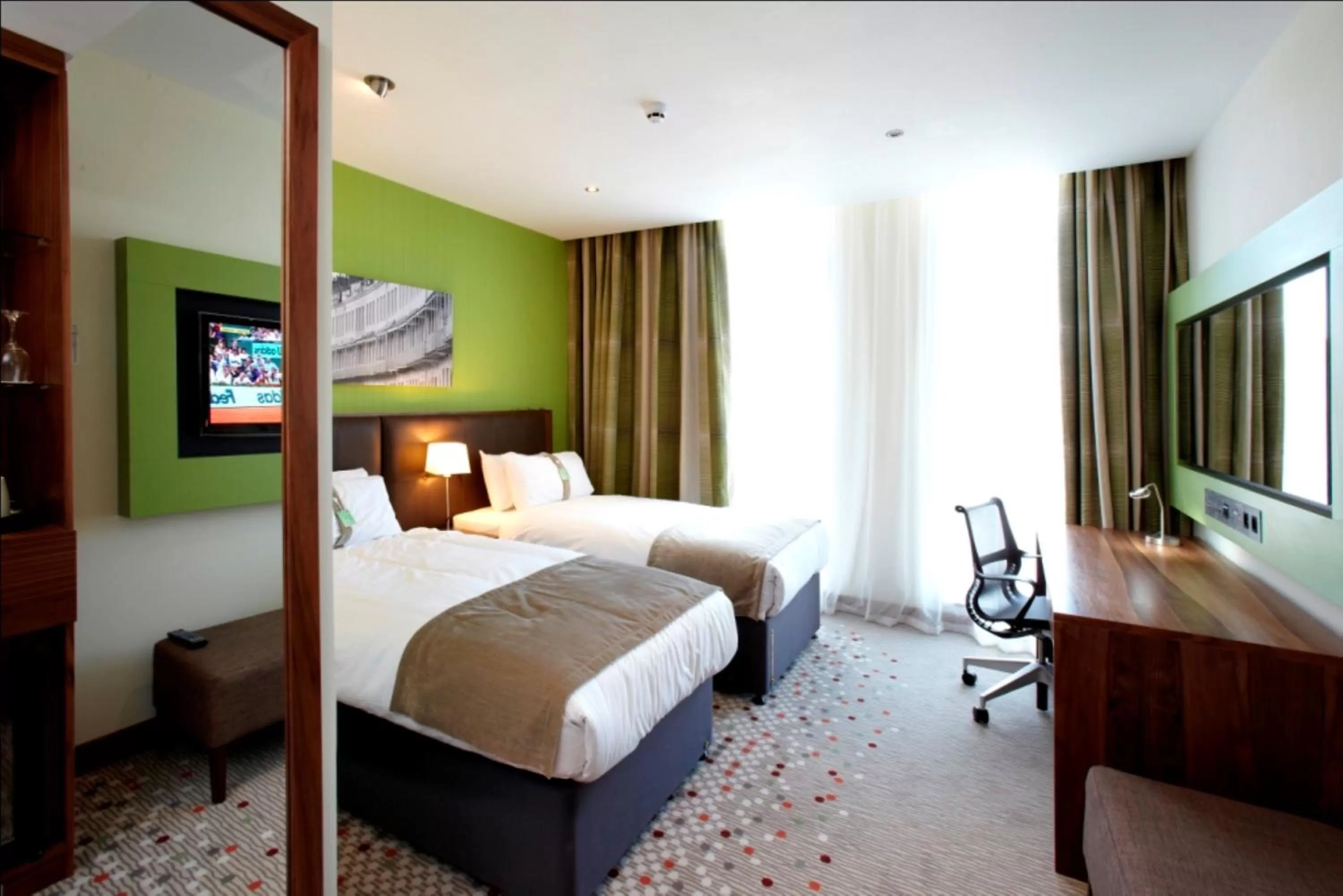 Standard Room with Two Single Beds in Holiday Inn Bristol City Centre by IHG