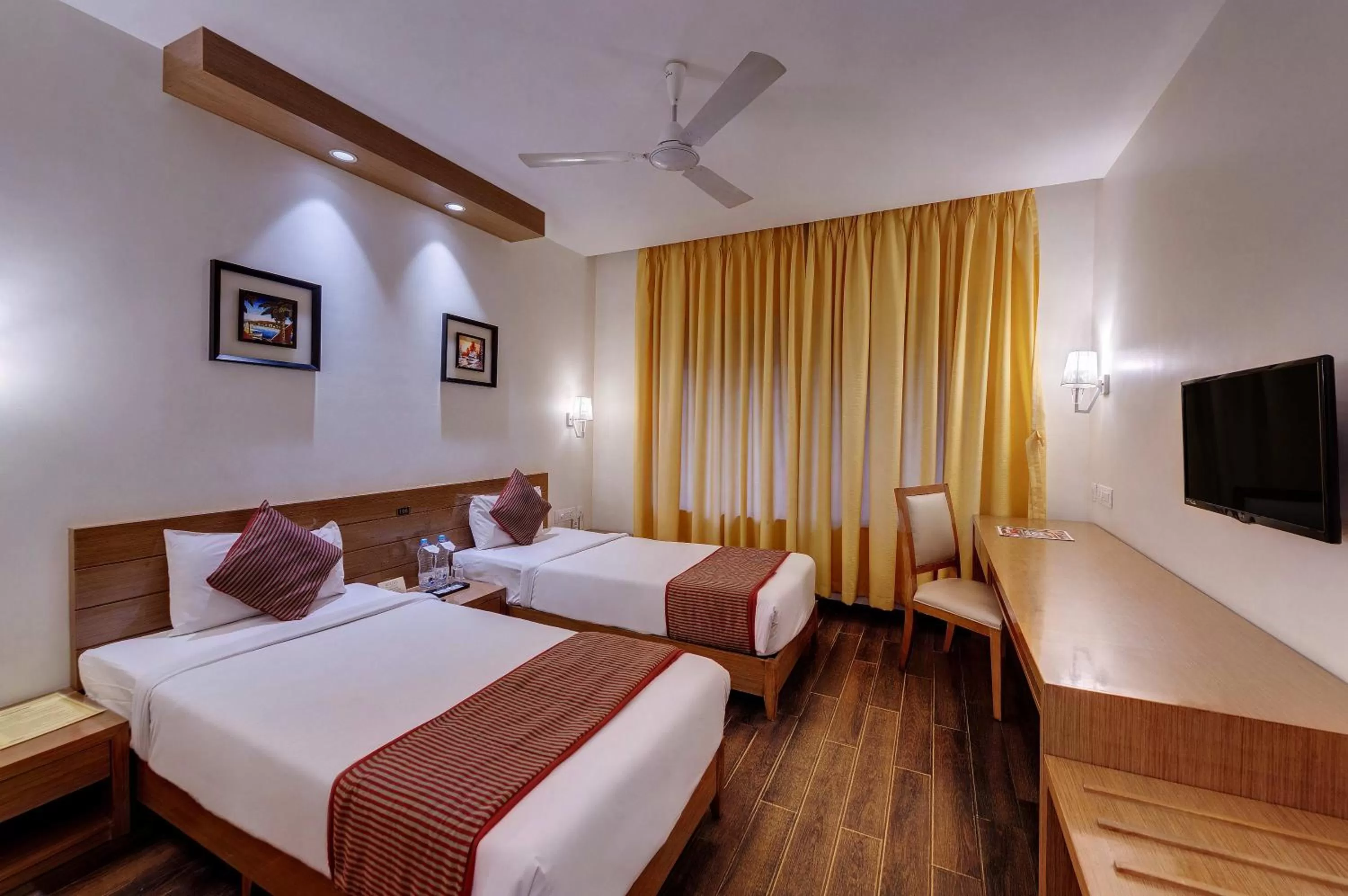 Deluxe Room - single occupancy in Grand Fortune Beacon, Ichalkaranji