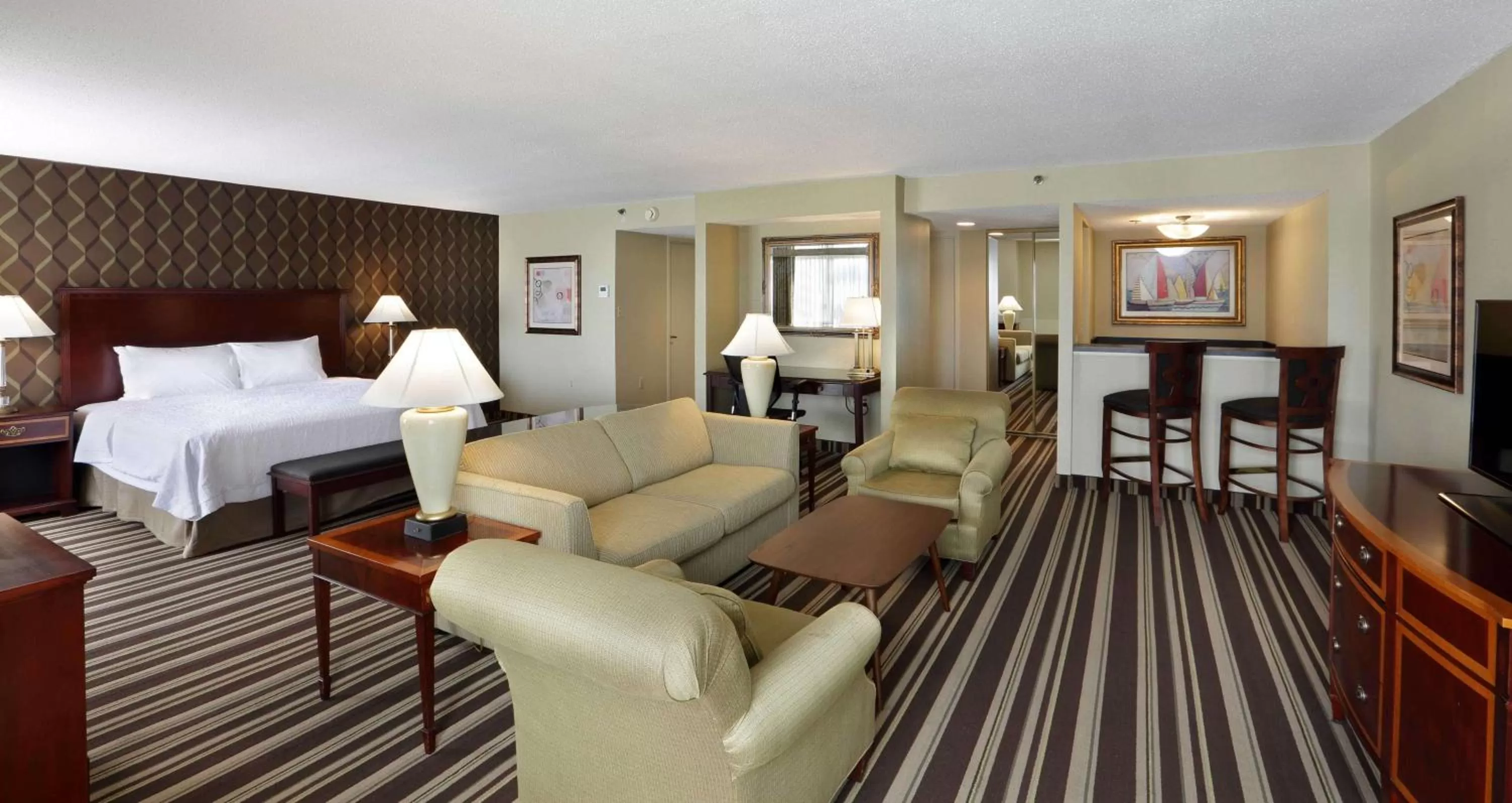 King Studio Suite with Sofa Bed - Non-Smoking in Hampton Inn Boston-Natick